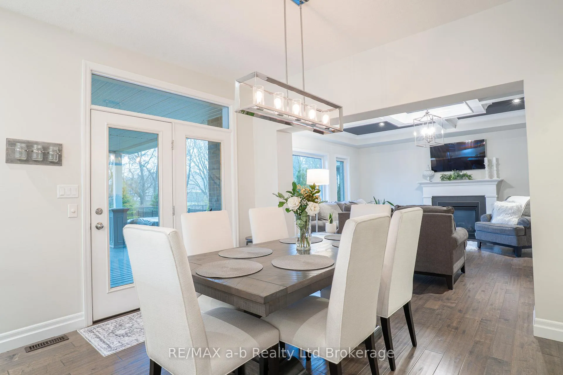 Photo 12 of 30 Brookside Lane, Tillsonburg — HOMEH