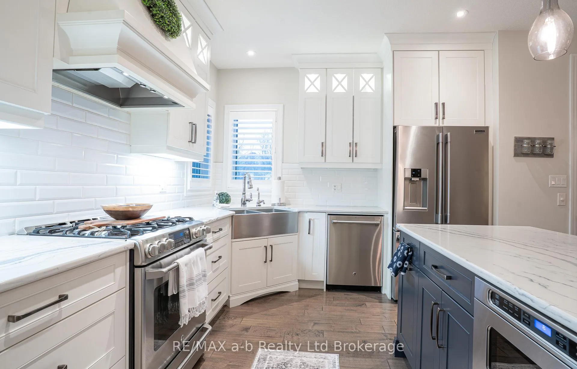 Photo 14 of 30 Brookside Lane, Tillsonburg — HOMEH