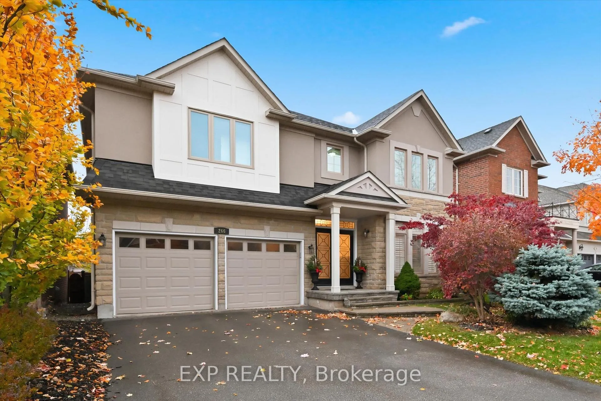 Photo 2 of 266 Admiral Drive, Oakville, Bronte — HOMEH
