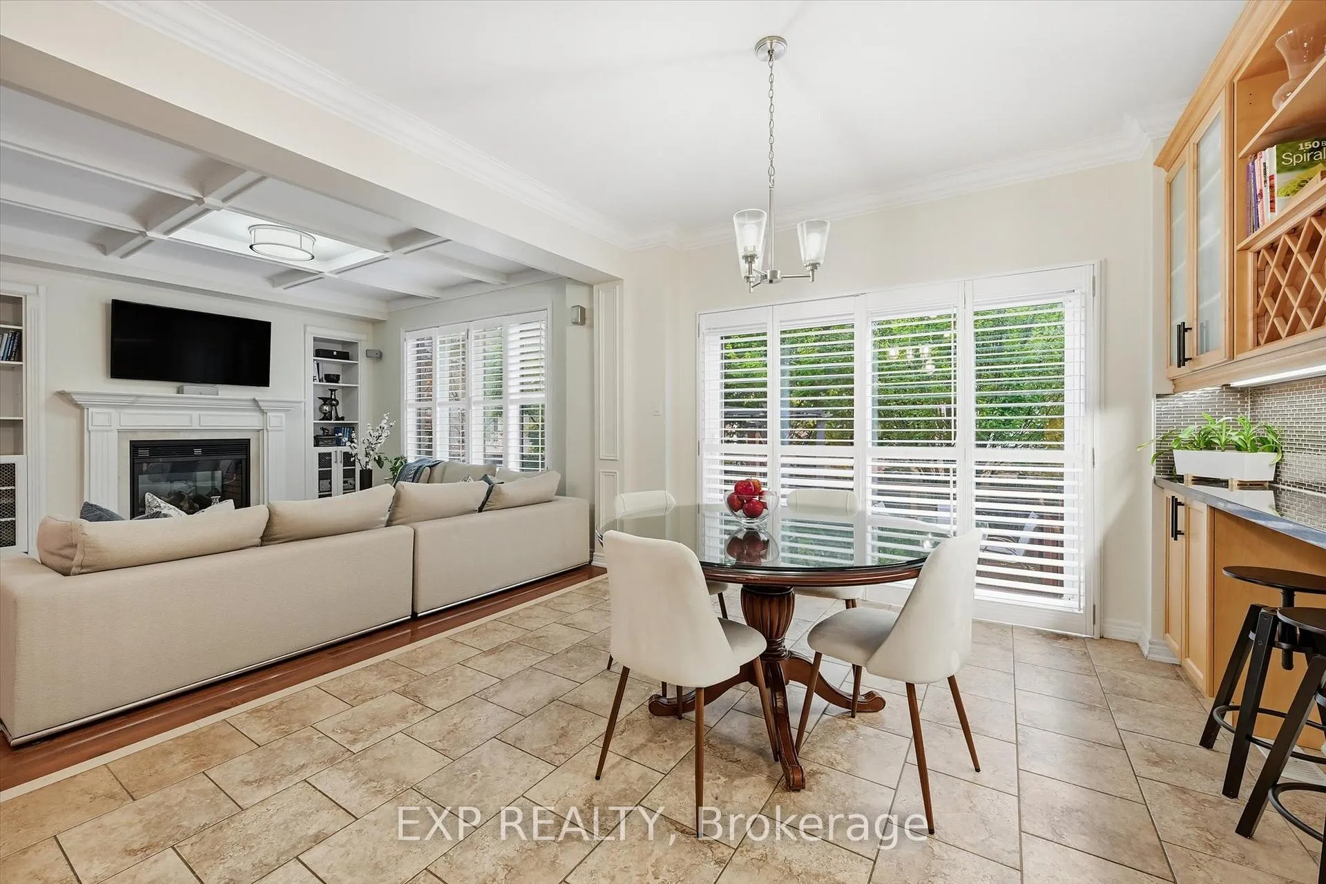 Photo 11 of 266 Admiral Drive, Oakville, Bronte — HOMEH