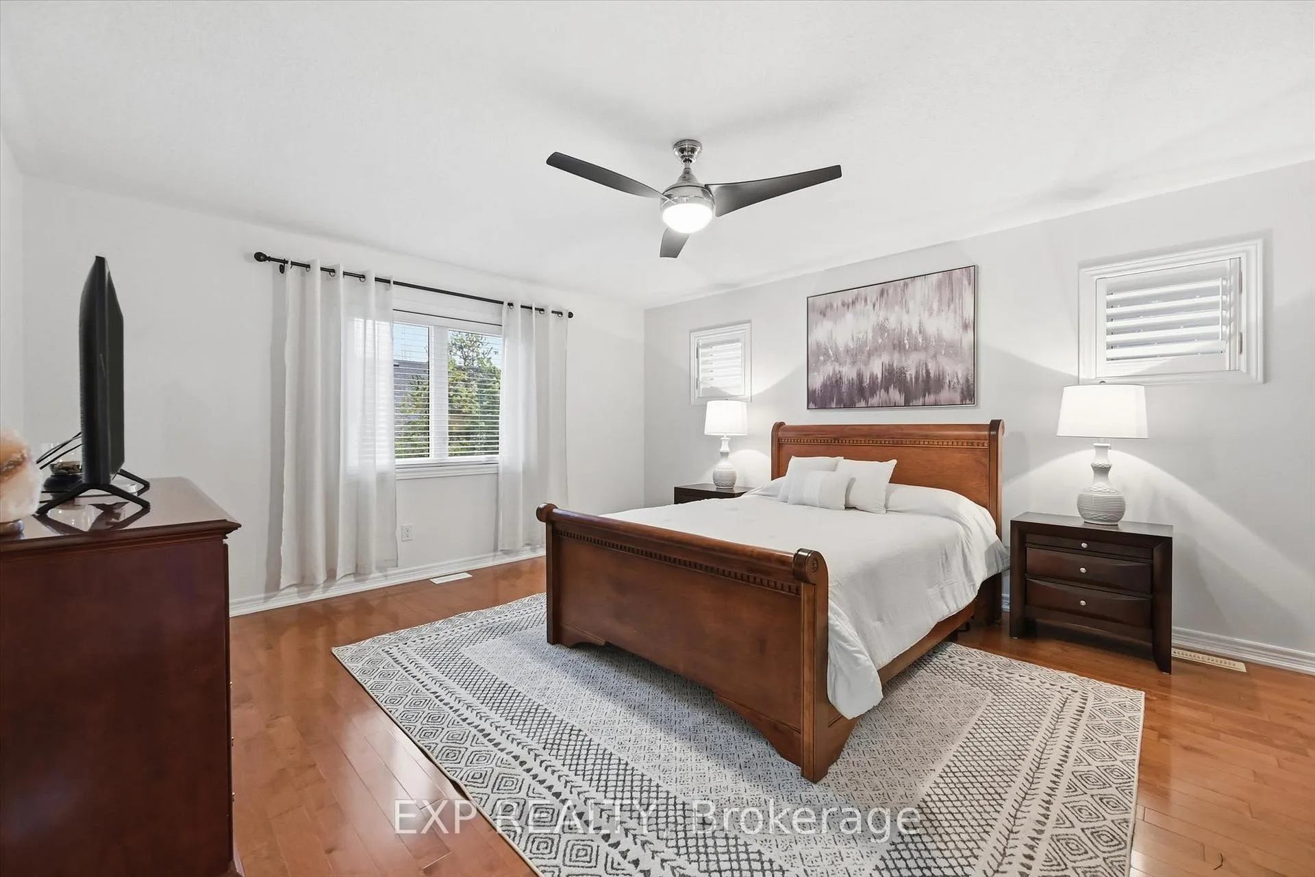 Photo 19 of 266 Admiral Drive, Oakville, Bronte — HOMEH