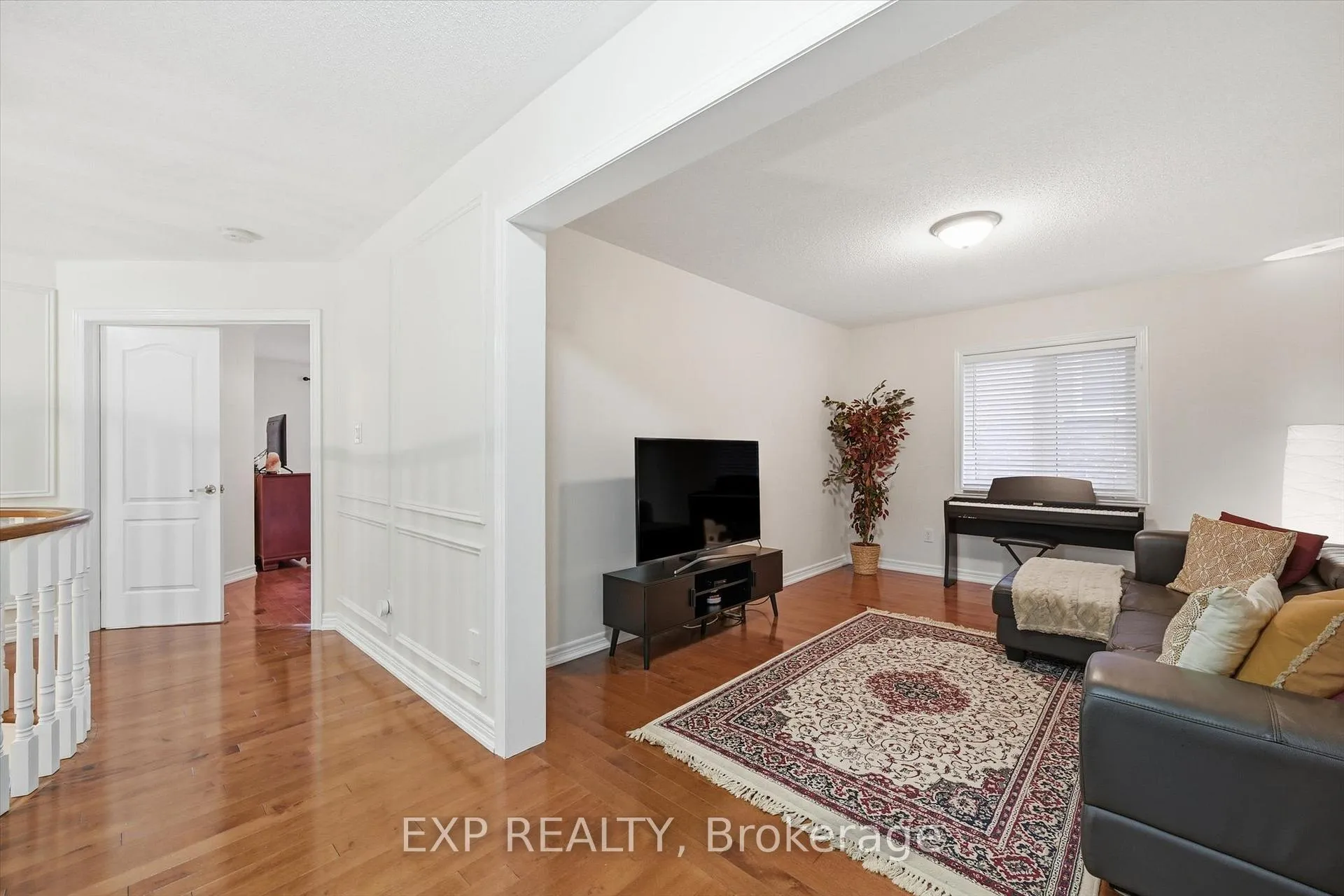 Photo 23 of 266 Admiral Drive, Oakville, Bronte — HOMEH