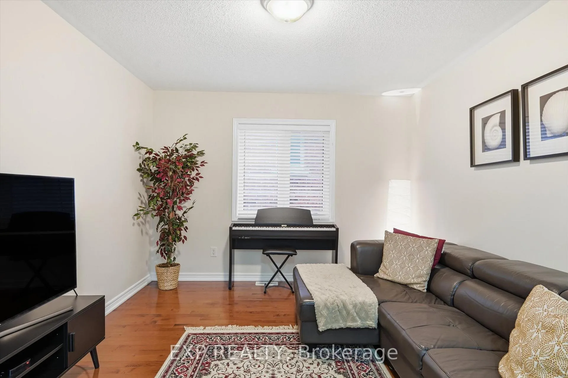 Photo 24 of 266 Admiral Drive, Oakville, Bronte — HOMEH