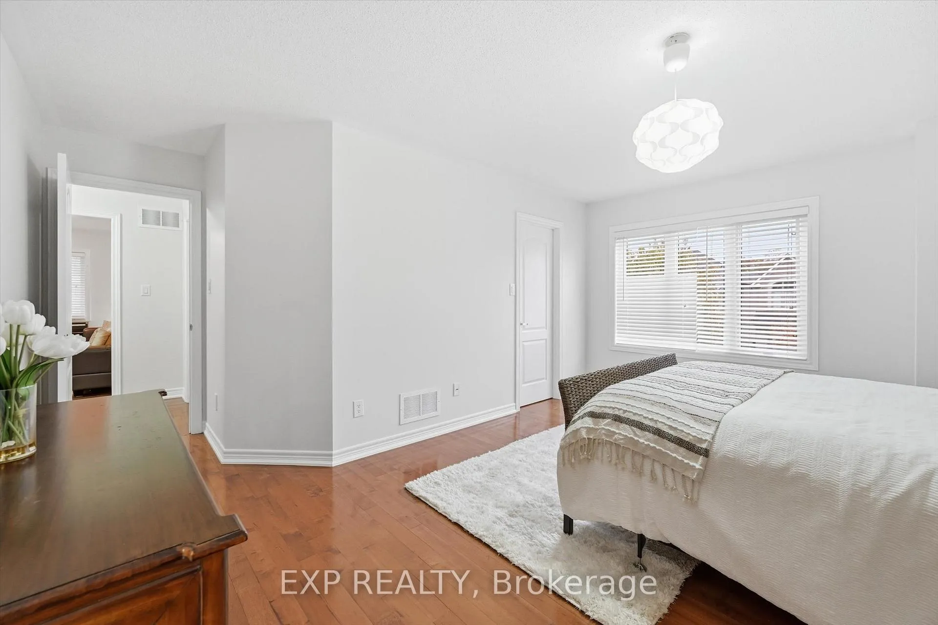 Photo 31 of 266 Admiral Drive, Oakville, Bronte — HOMEH