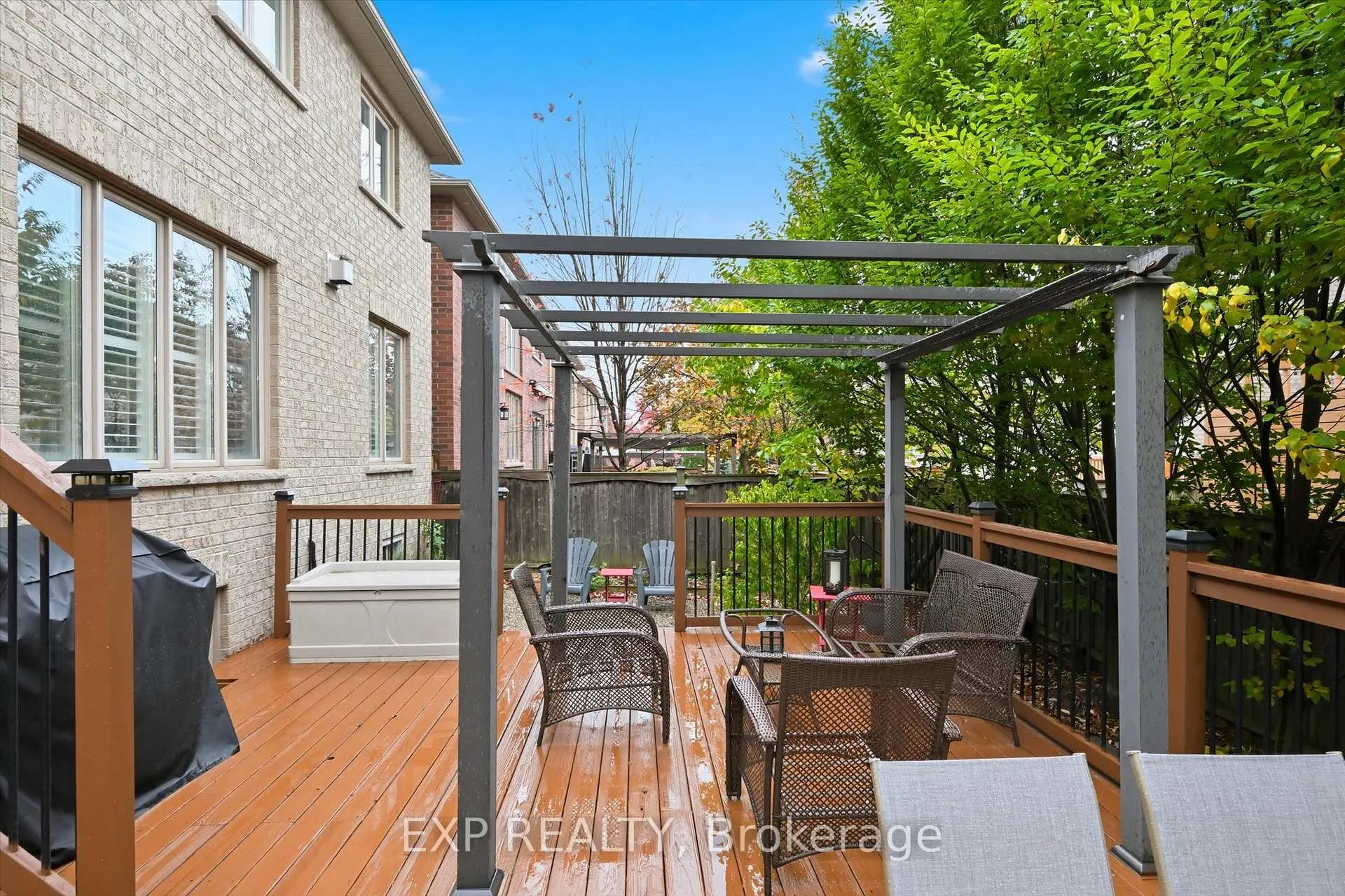 Photo 37 of 266 Admiral Drive, Oakville, Bronte — HOMEH