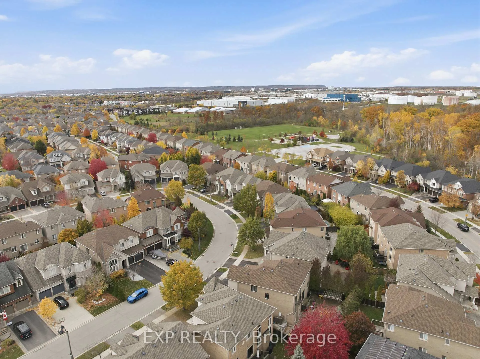 Photo 44 of 266 Admiral Drive, Oakville, Bronte — HOMEH