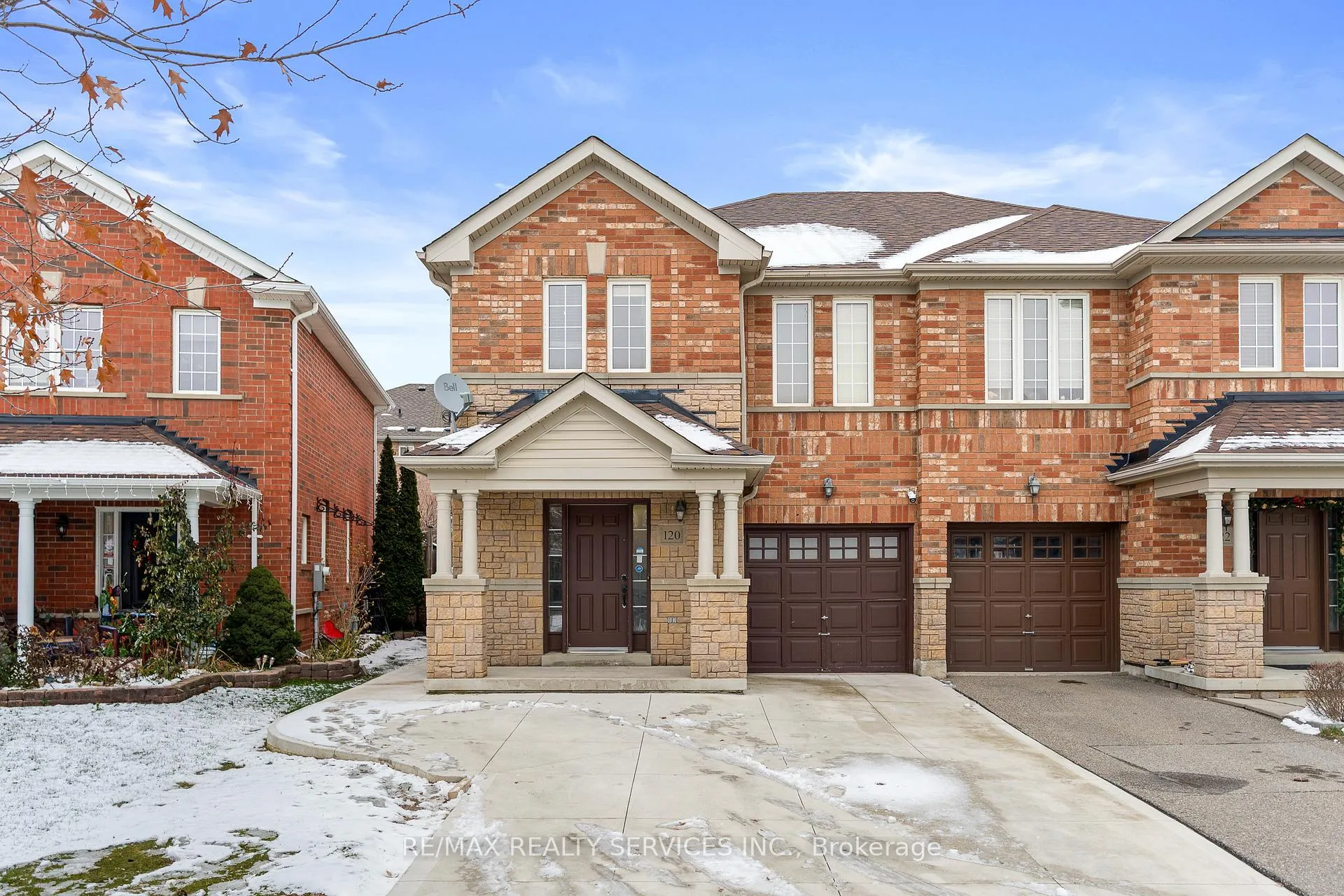 Photo 1 of 120 Bushmill Circle, Brampton, Fletcher's Meadow — HOMEH