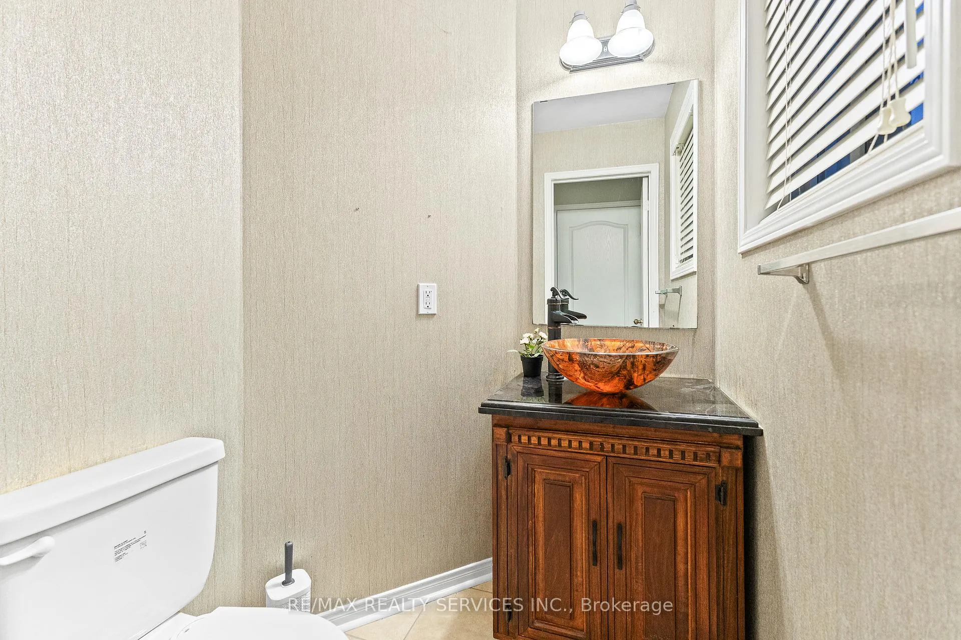 Photo 16 of 120 Bushmill Circle, Brampton, Fletcher's Meadow — HOMEH