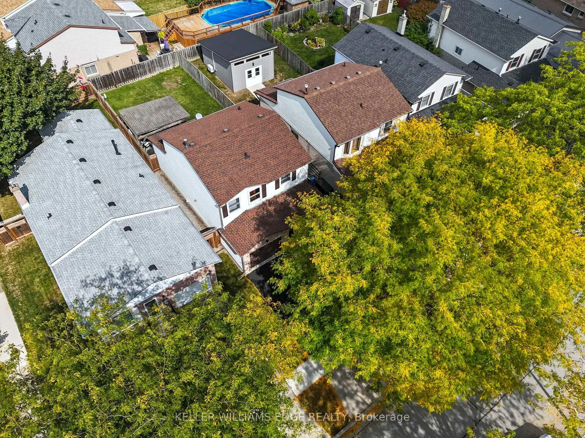 Photo 1 of 56 Muscot Drive, Hamilton, Stoney Creek Mountain — HOMEH