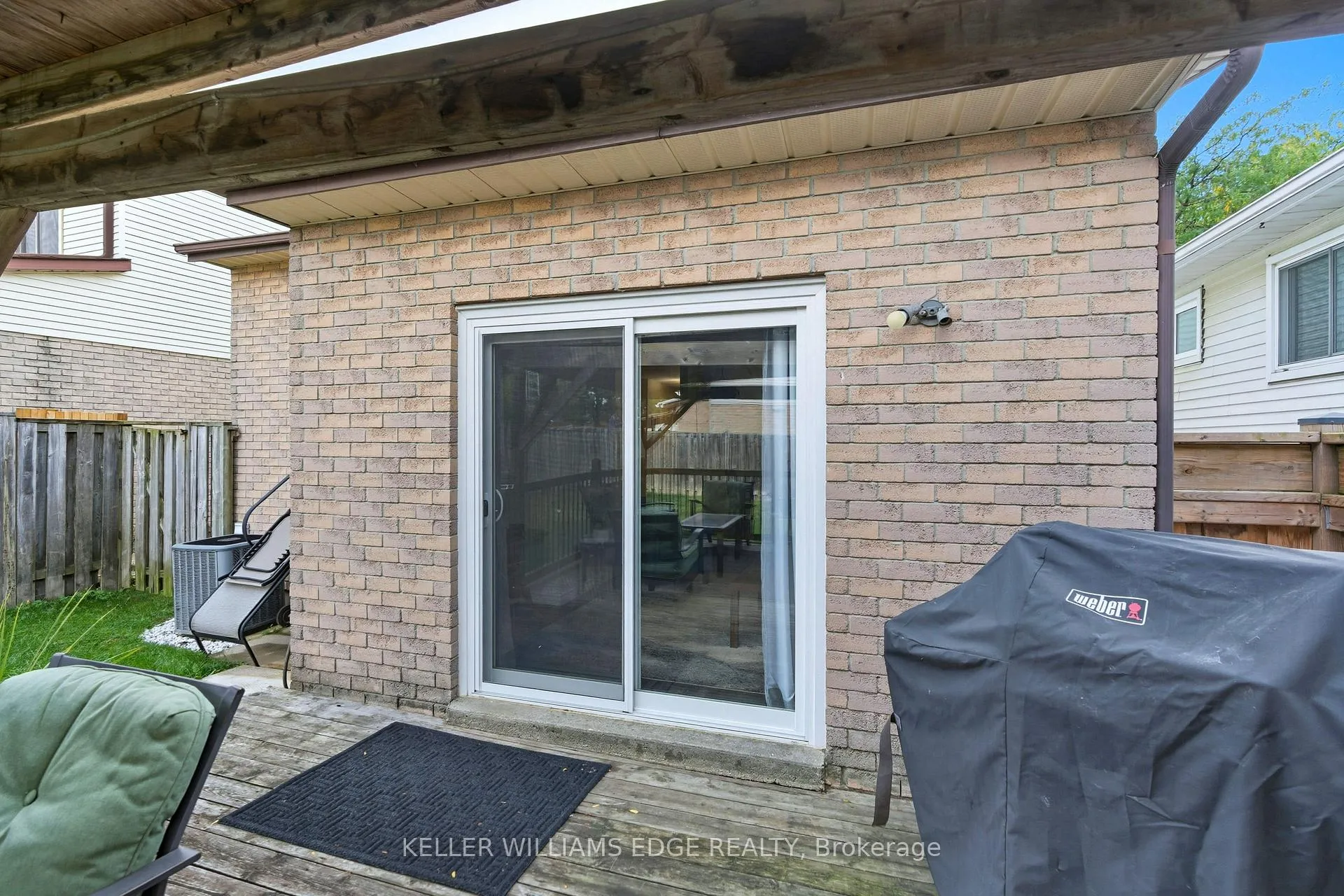 Photo 38 of 56 Muscot Drive, Hamilton, Stoney Creek Mountain — HOMEH