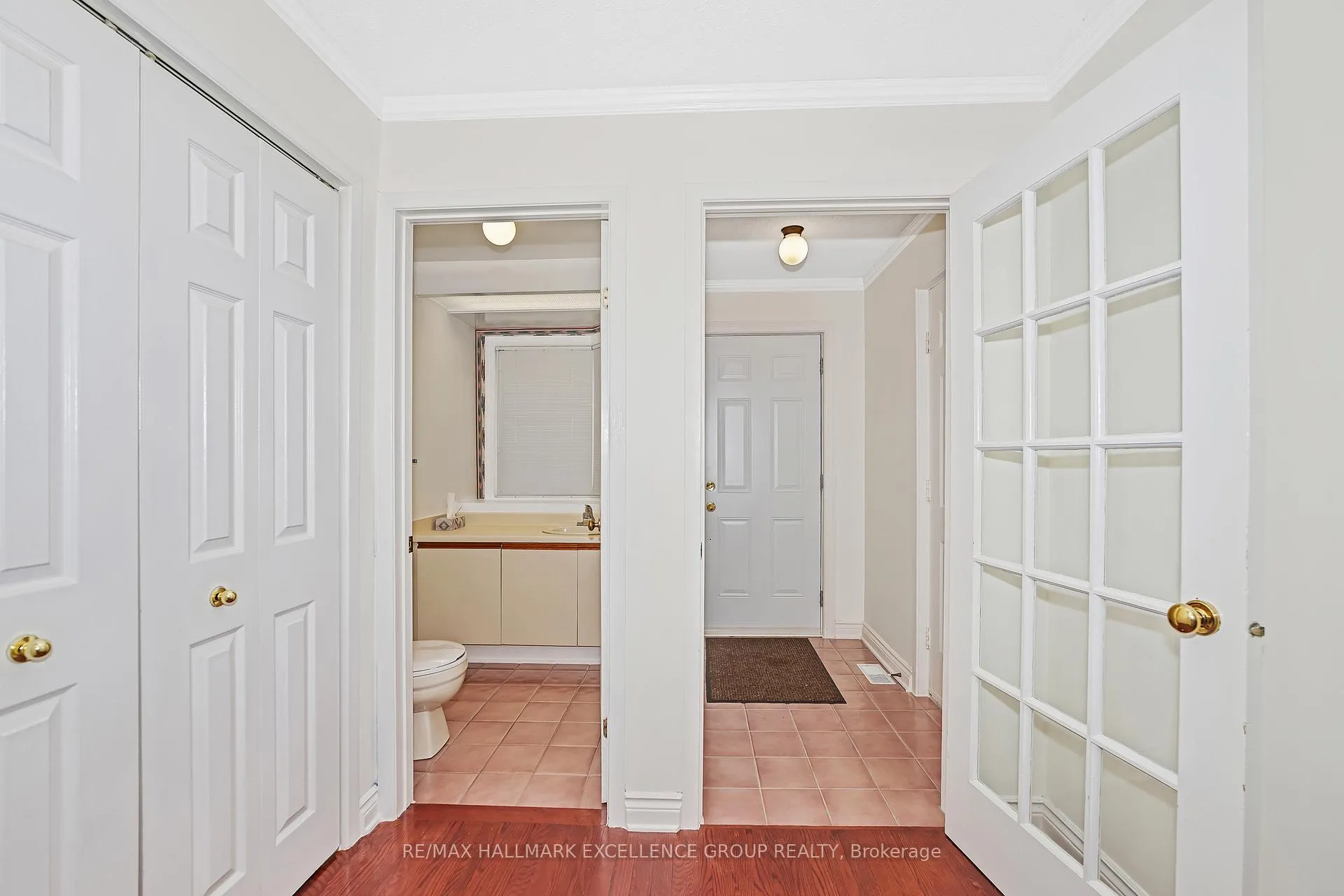 Photo 3 of Unit 67, 710 Coronation Avenue, Ottawa, Riverview Park — HOMEH