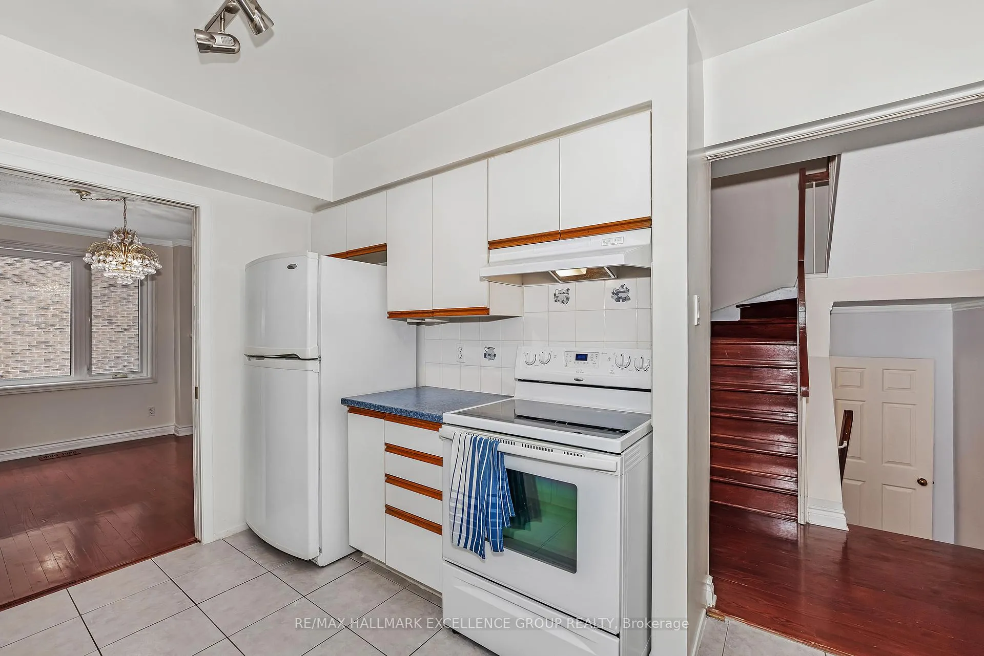 Photo 14 of Unit 67, 710 Coronation Avenue, Ottawa, Riverview Park — HOMEH
