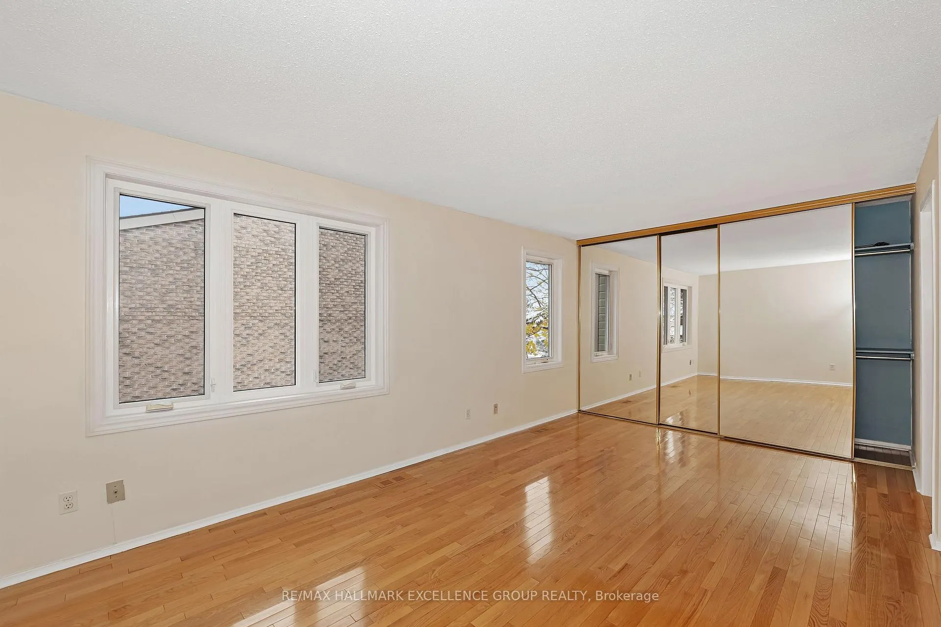 Photo 20 of Unit 67, 710 Coronation Avenue, Ottawa, Riverview Park — HOMEH