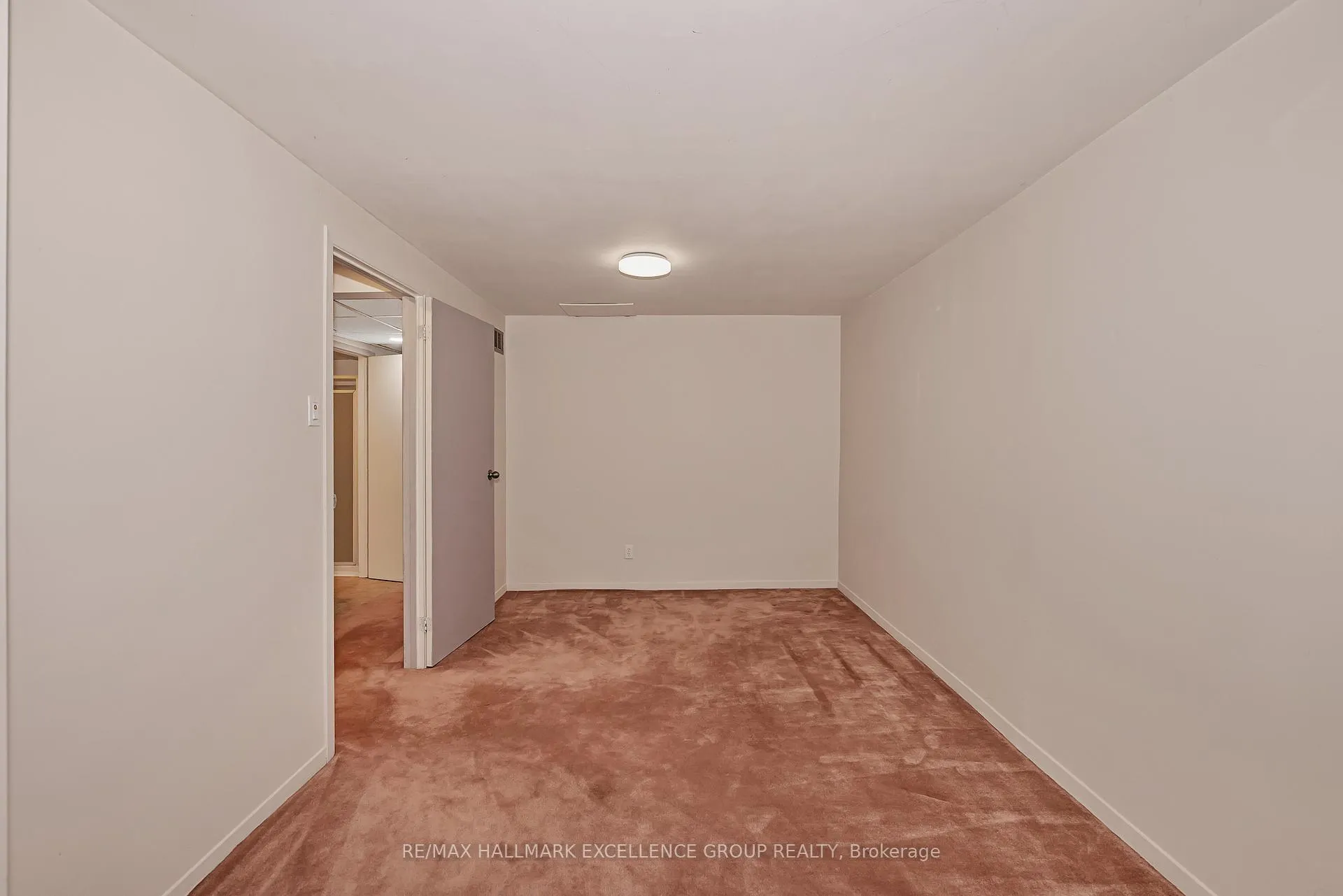 Photo 36 of Unit 67, 710 Coronation Avenue, Ottawa, Riverview Park — HOMEH