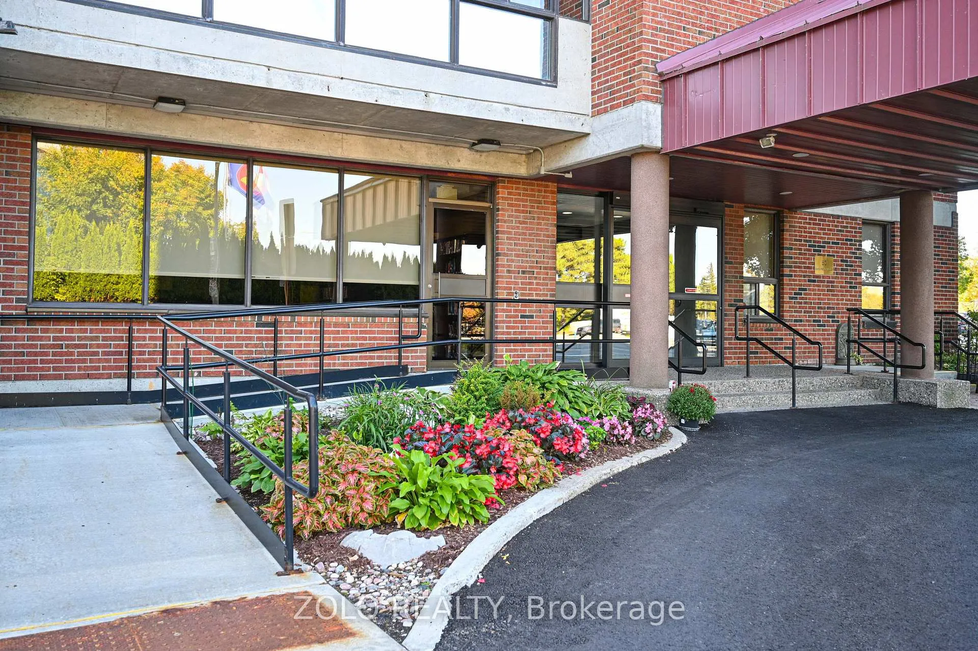 Photo 5 of Unit 501, 50 Emmerson Avenue, Ottawa, Mechanicsville — HOMEH