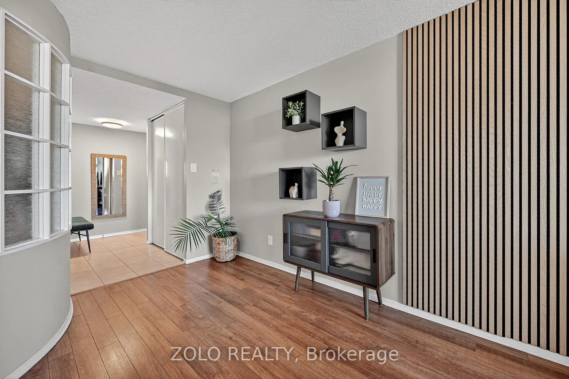Photo 8 of Unit 501, 50 Emmerson Avenue, Ottawa, Mechanicsville — HOMEH