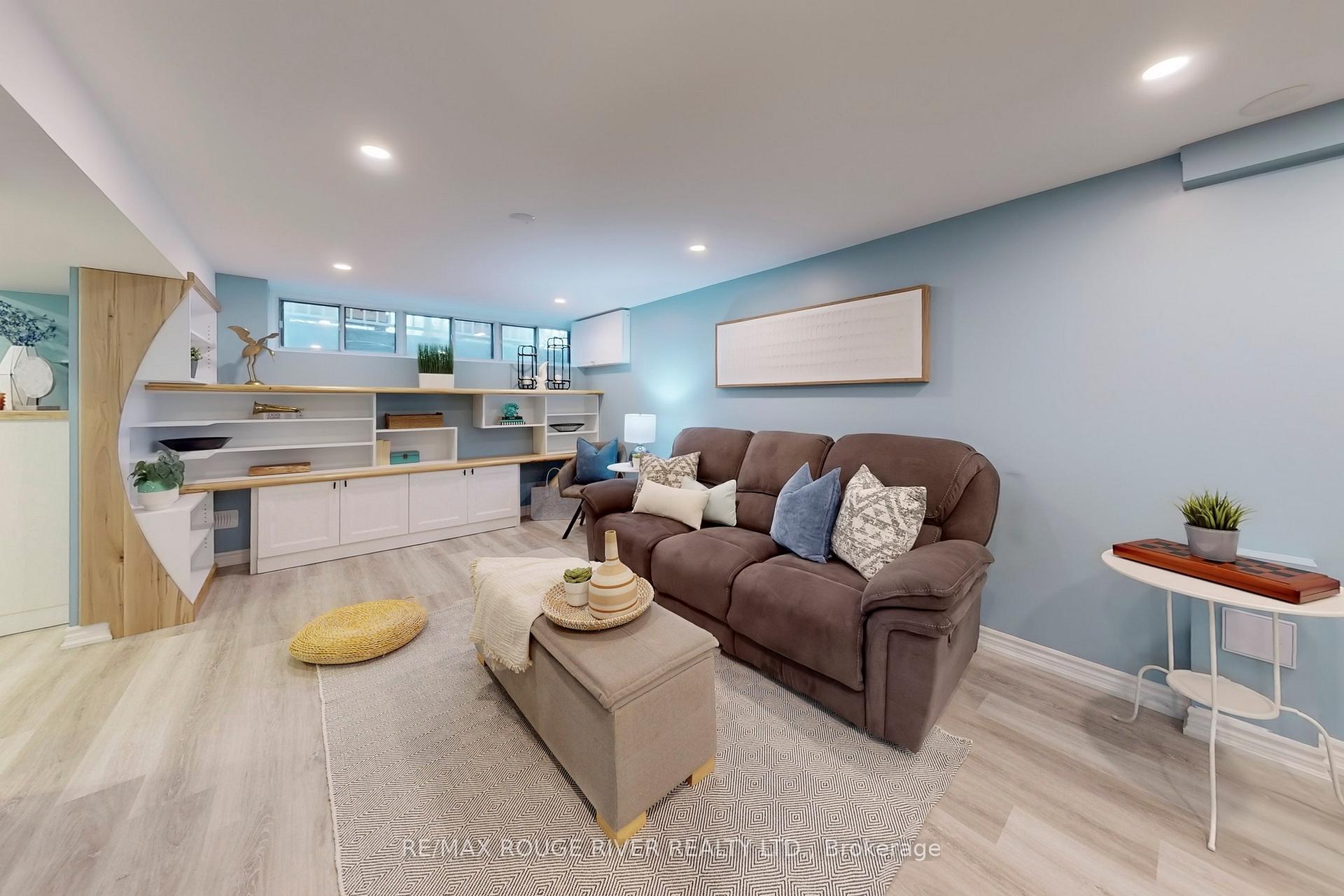 Photo 32 of 81 Rochman Boulevard, Scarborough, Woburn — HOMEH