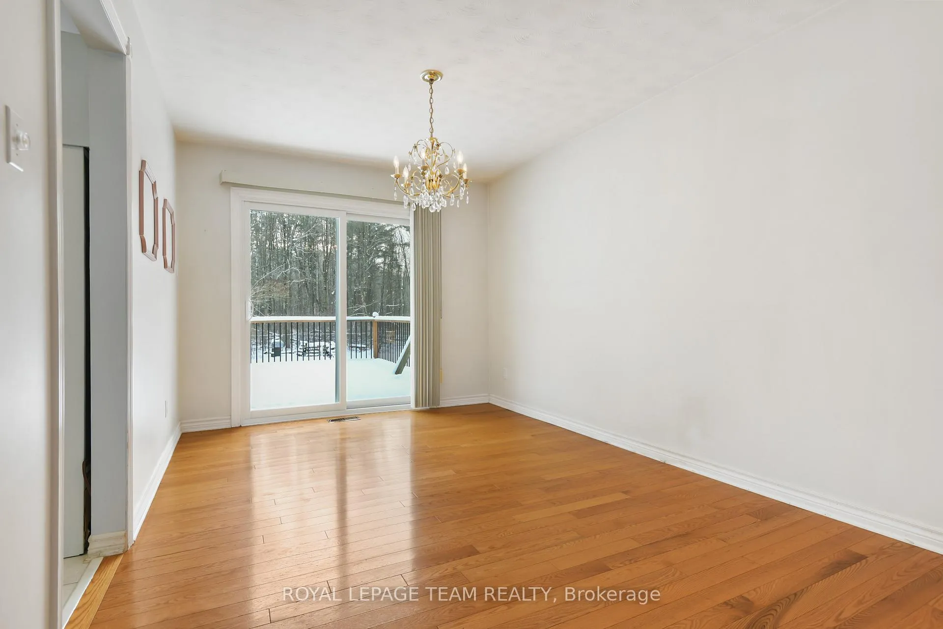 Photo 9 of 5866 Piperville Road, Ottawa, Carlsbad Springs — HOMEH