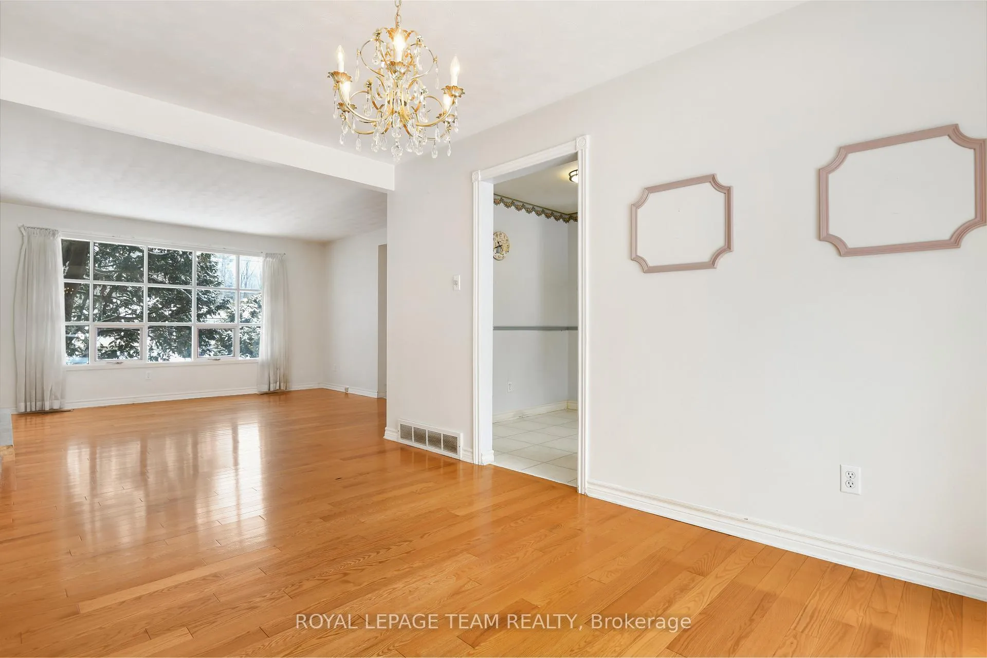 Photo 12 of 5866 Piperville Road, Ottawa, Carlsbad Springs — HOMEH