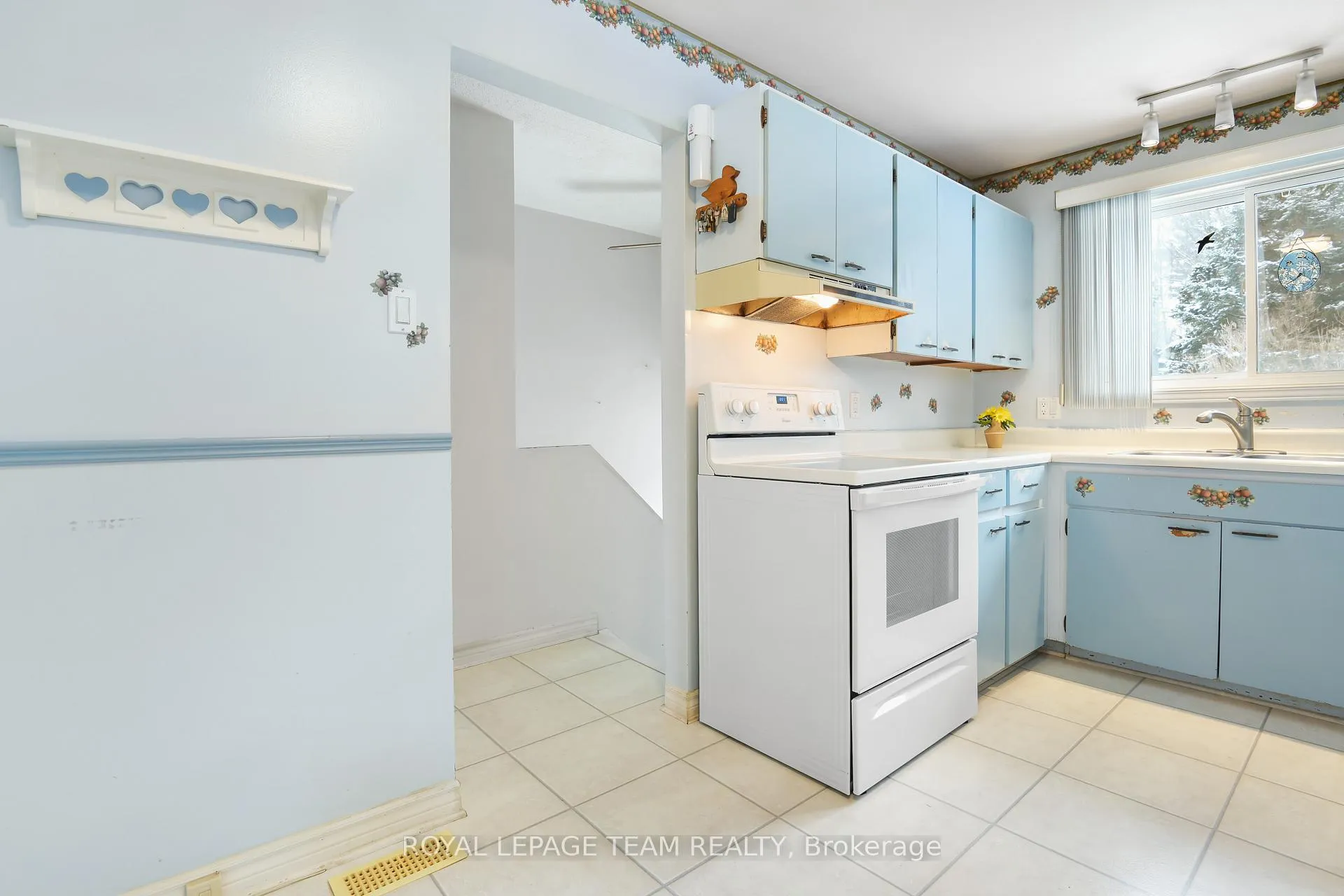 Photo 14 of 5866 Piperville Road, Ottawa, Carlsbad Springs — HOMEH