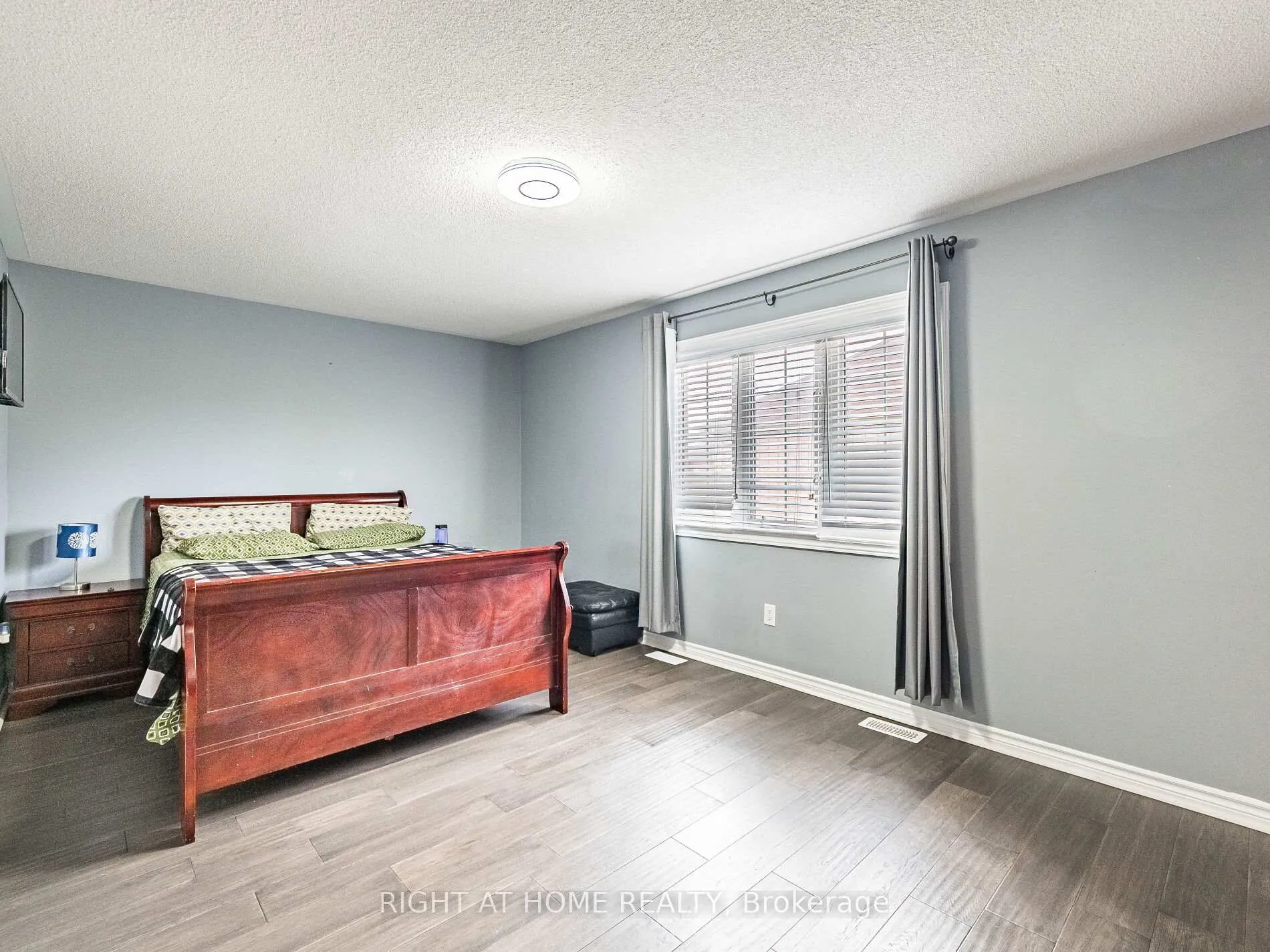 Photo 27 of 1302 Ruddy Crescent, Milton, Beaty — HOMEH
