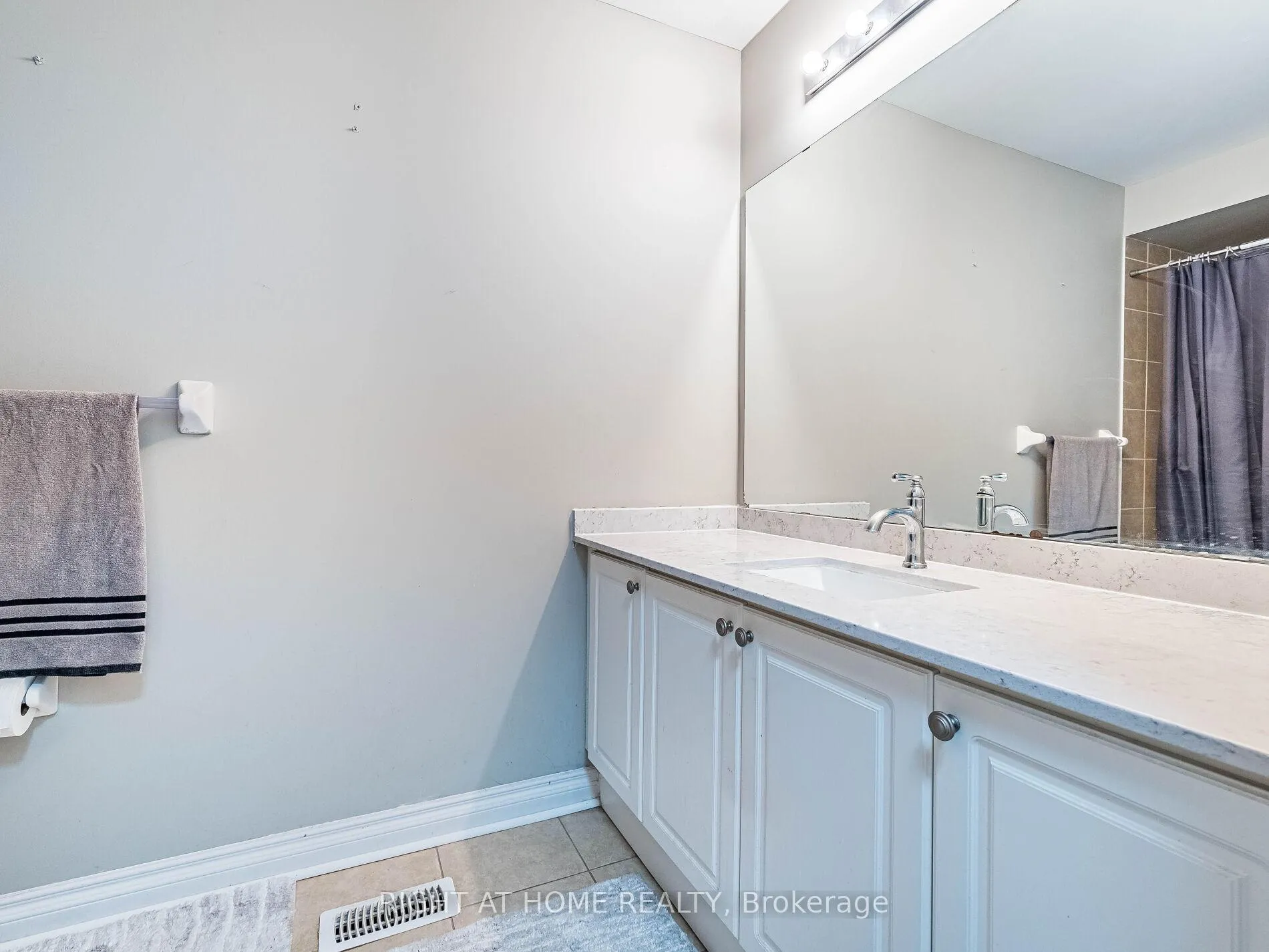 Photo 36 of 1302 Ruddy Crescent, Milton, Beaty — HOMEH