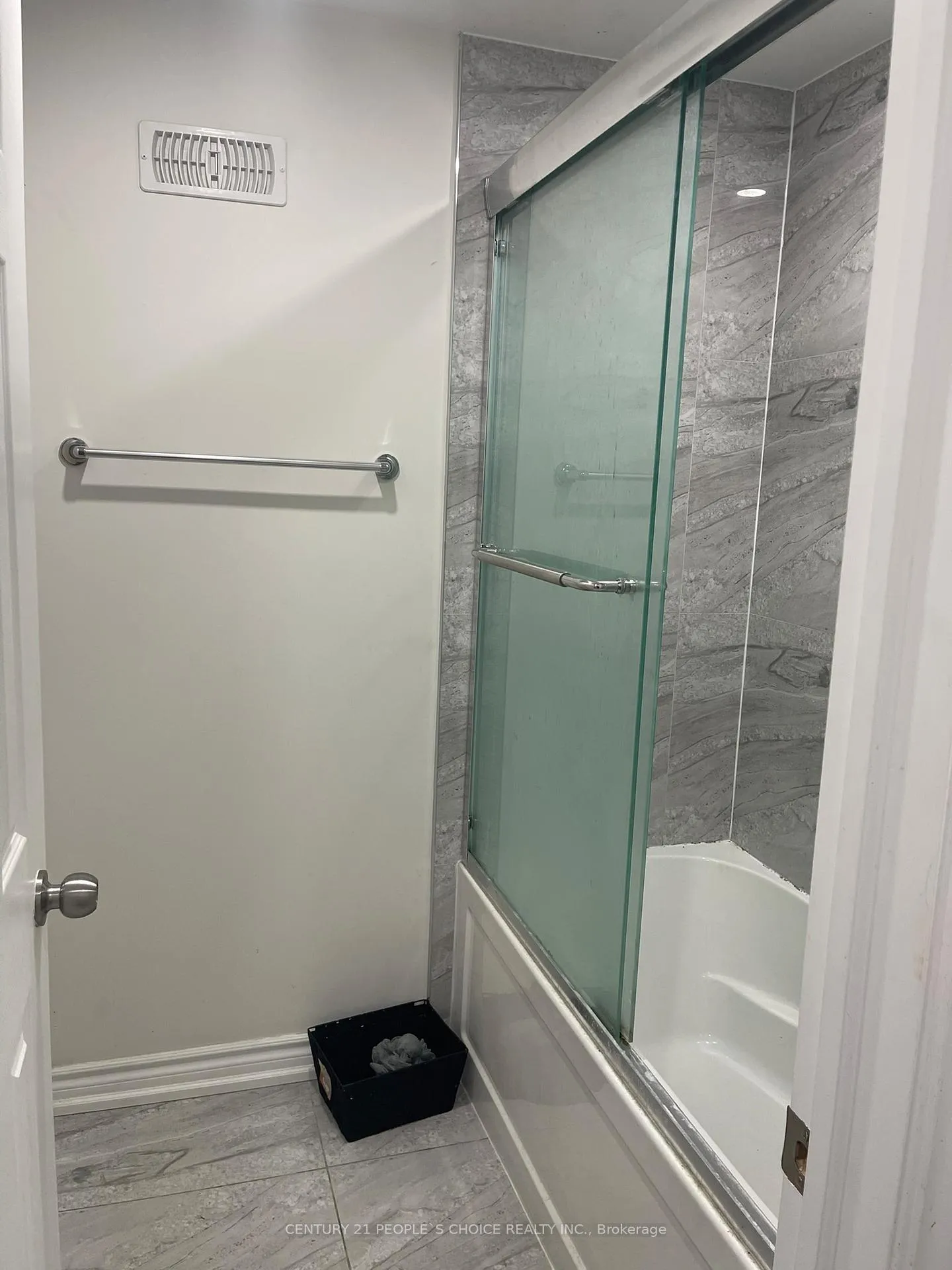 Photo 11 of Unit Basement, 28 Meandering Trail, Scarborough, Rouge — HOMEH