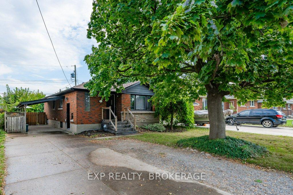 Photo 2 of 20 Collier Road N, Thorold, Thorold Downtown — HOMEH