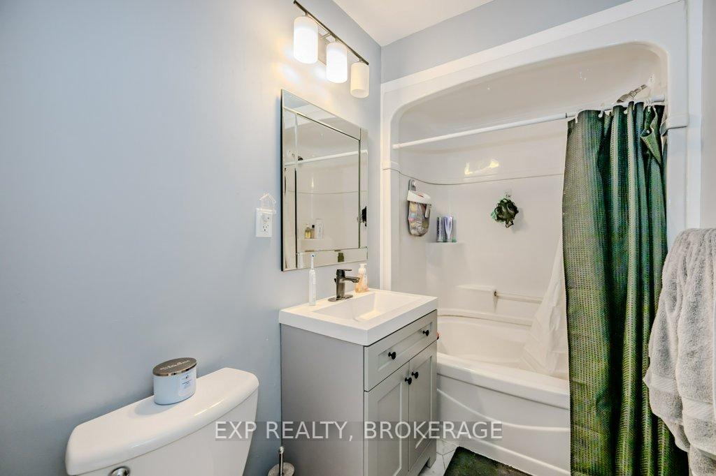 Photo 22 of 20 Collier Road N, Thorold, Thorold Downtown — HOMEH