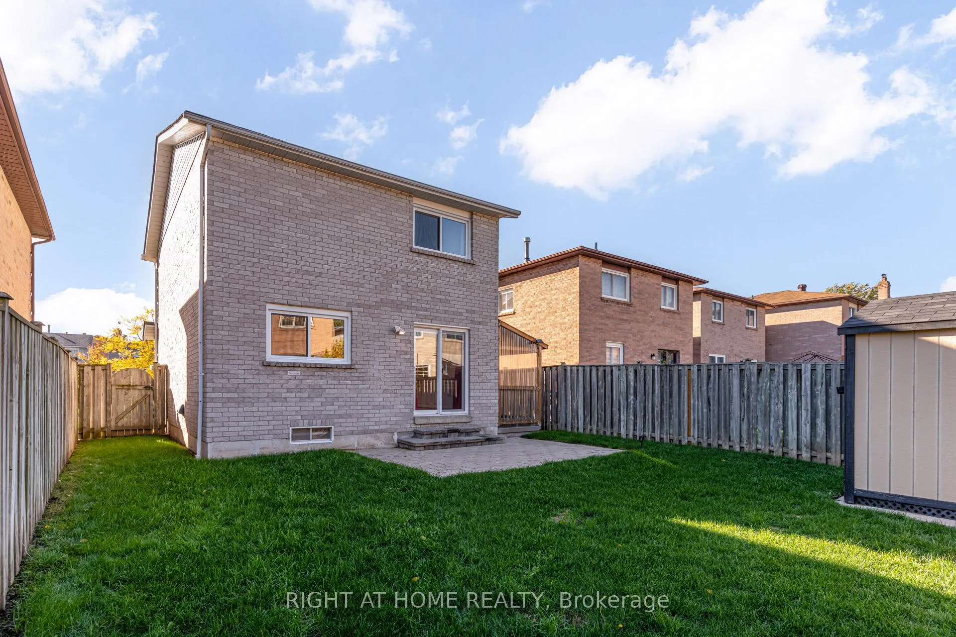 Photo 26 of 108 Rotherglen Road N, Ajax, Central West — HOMEH