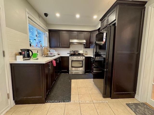 Photo 6 of 50 Amberjack Boulevard, Scarborough, Woburn — HOMEH