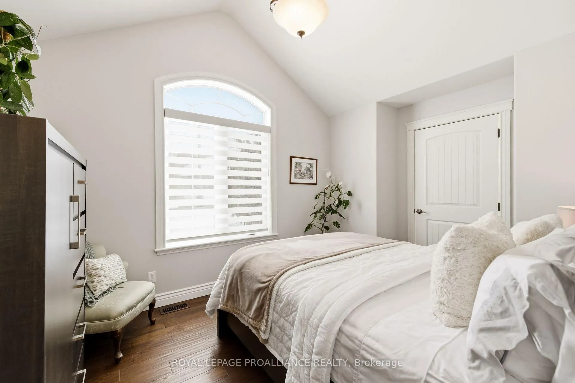 Photo 26 of 9 Rosslyn Drive, Brighton — HOMEH