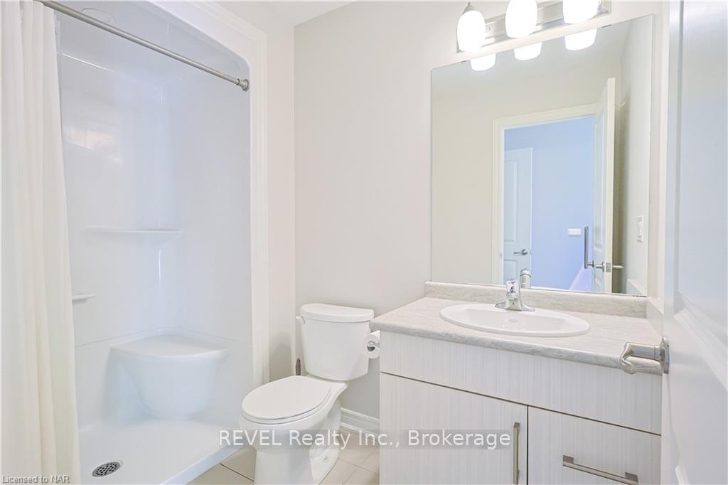 Photo 15 of 17 Hawthorn Avenue, Thorold, Confederation Heights — HOMEH