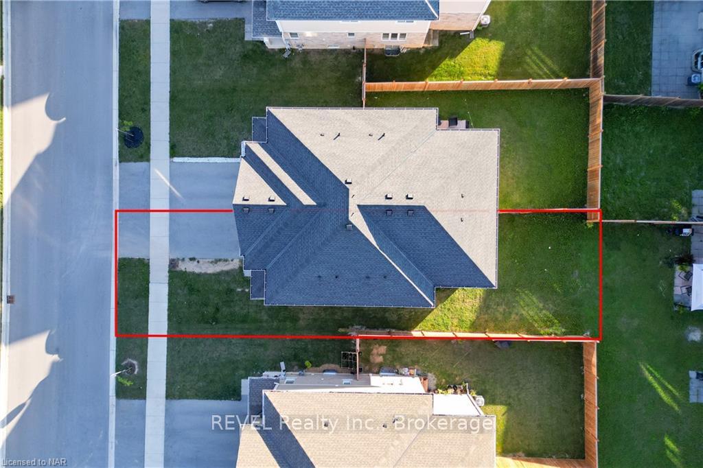 Photo 24 of 17 Hawthorn Avenue, Thorold, Confederation Heights — HOMEH