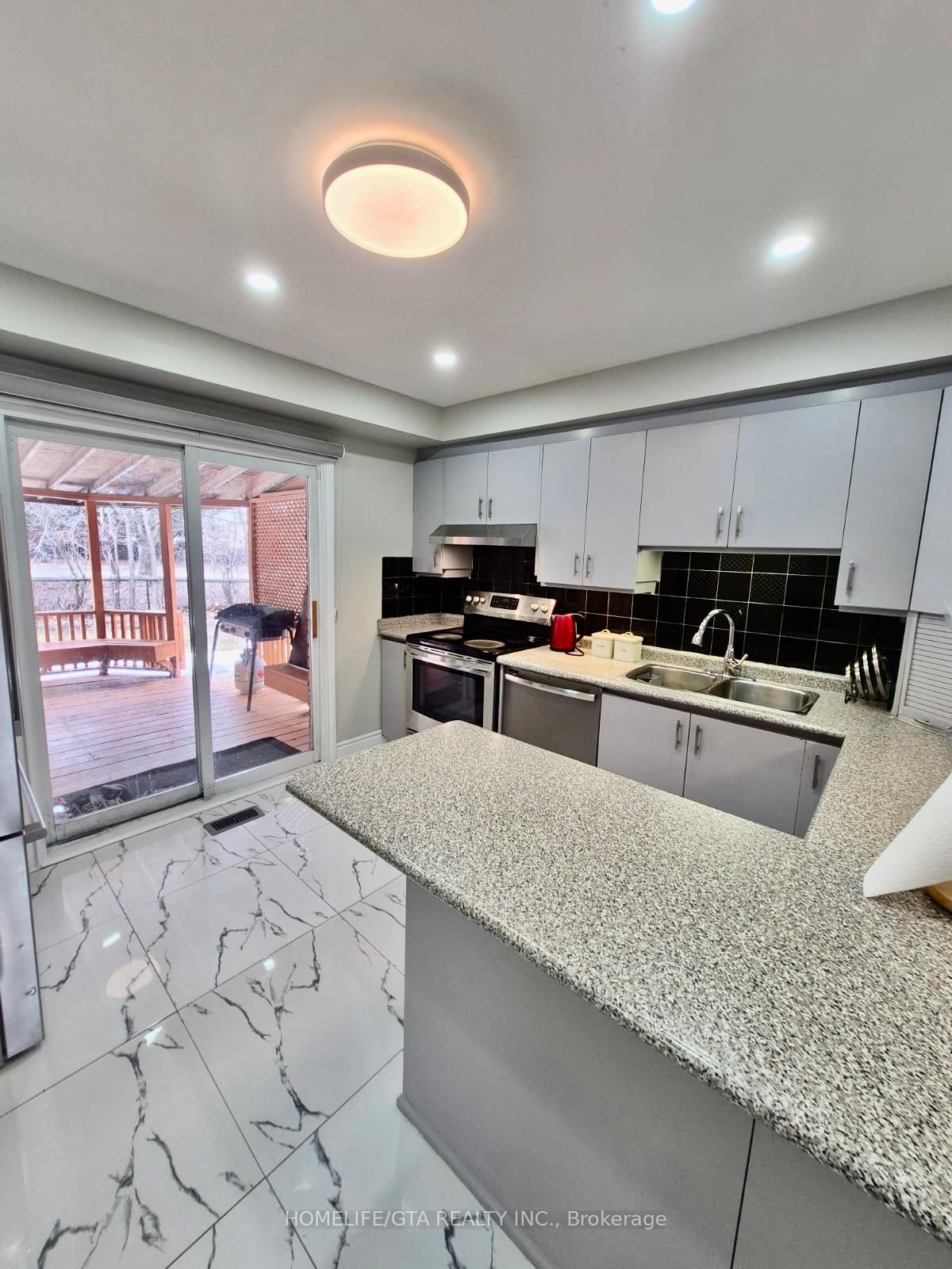 Photo 4 of 30 Chad Crescent, Scarborough, Malvern — HOMEH