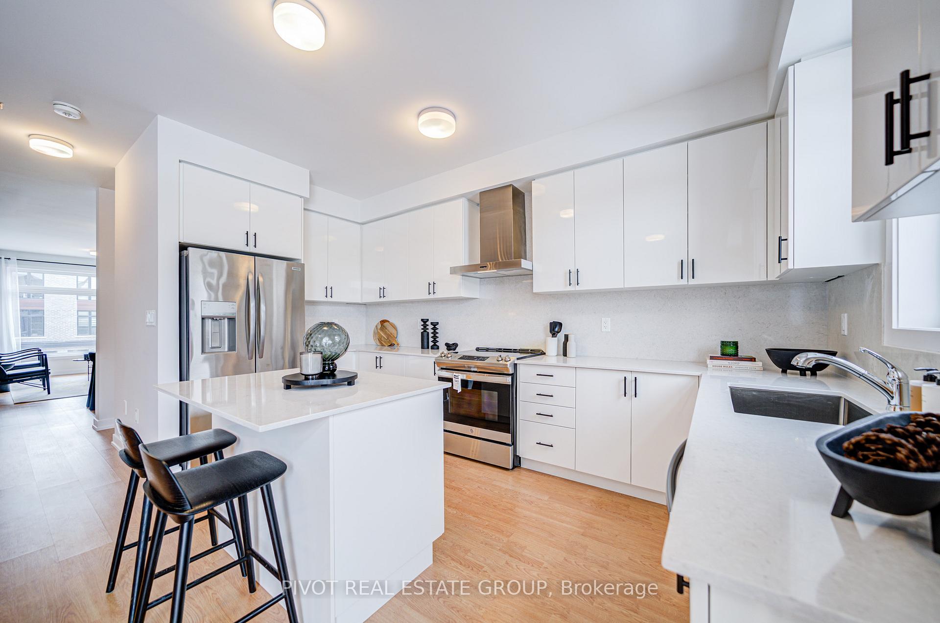 Photo 11 of 163 Brockley Drive, Scarborough, Bendale — HOMEH