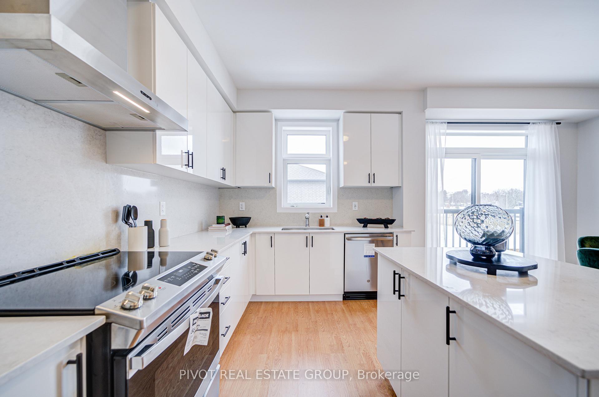 Photo 12 of 163 Brockley Drive, Scarborough, Bendale — HOMEH
