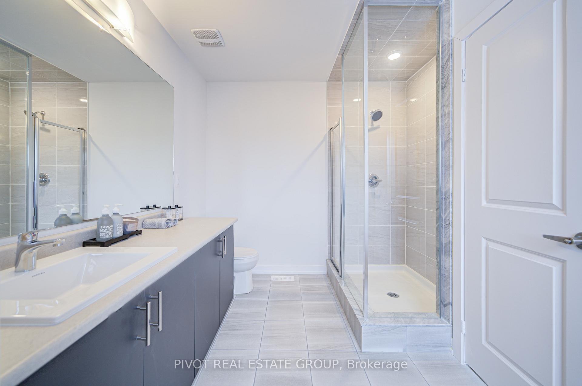 Photo 17 of 163 Brockley Drive, Scarborough, Bendale — HOMEH