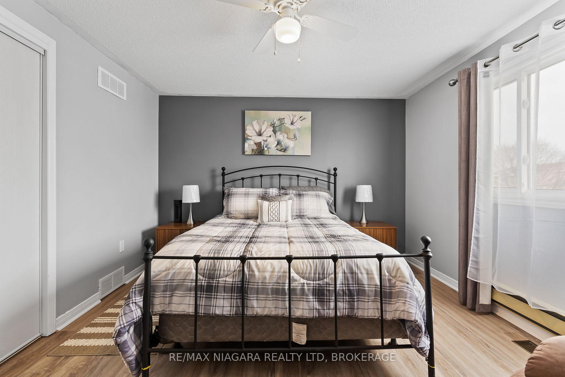 Photo 14 of 46 Baxter Crescent, Thorold, Confederation Heights — HOMEH