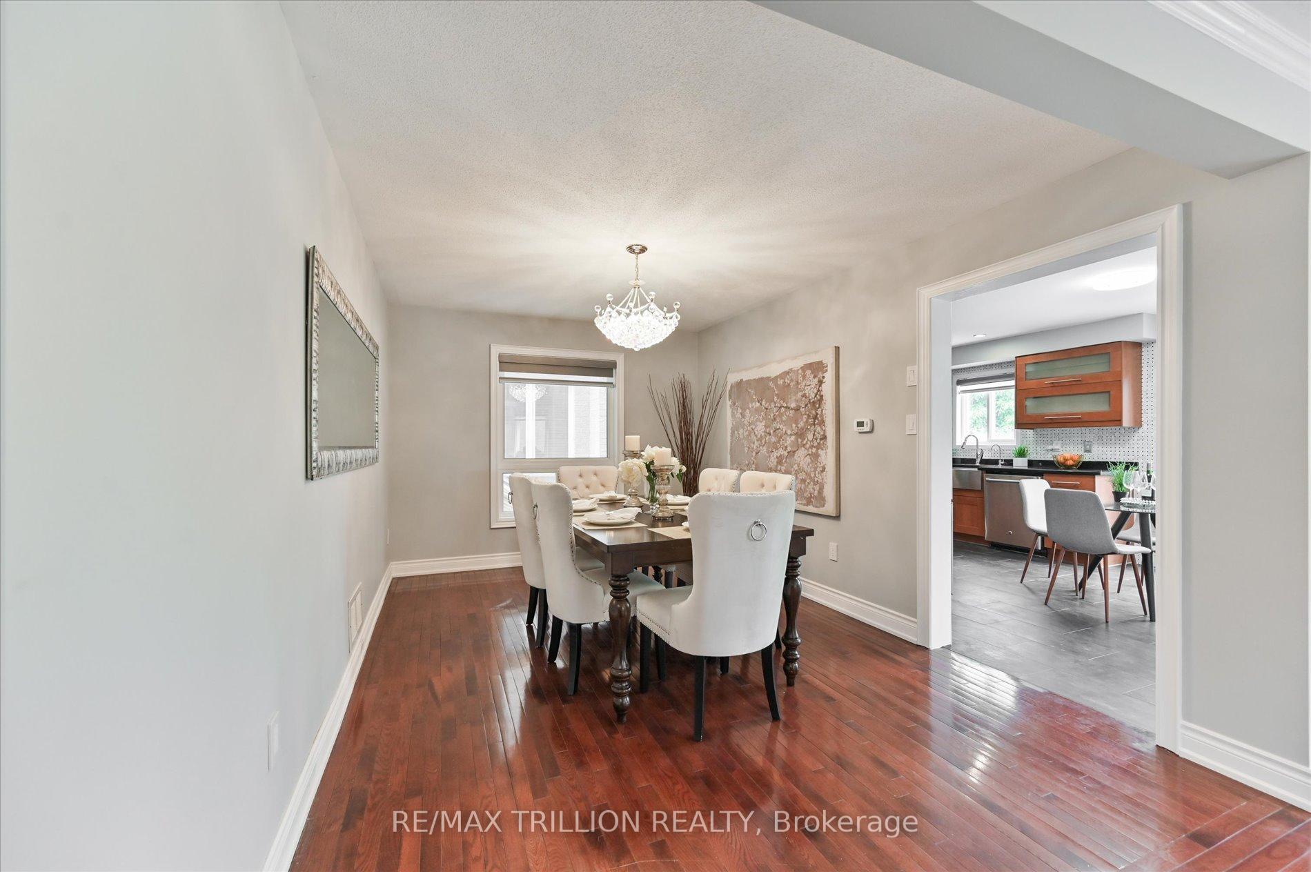 Photo 11 of 611 Staines Road, Scarborough, Rouge — HOMEH