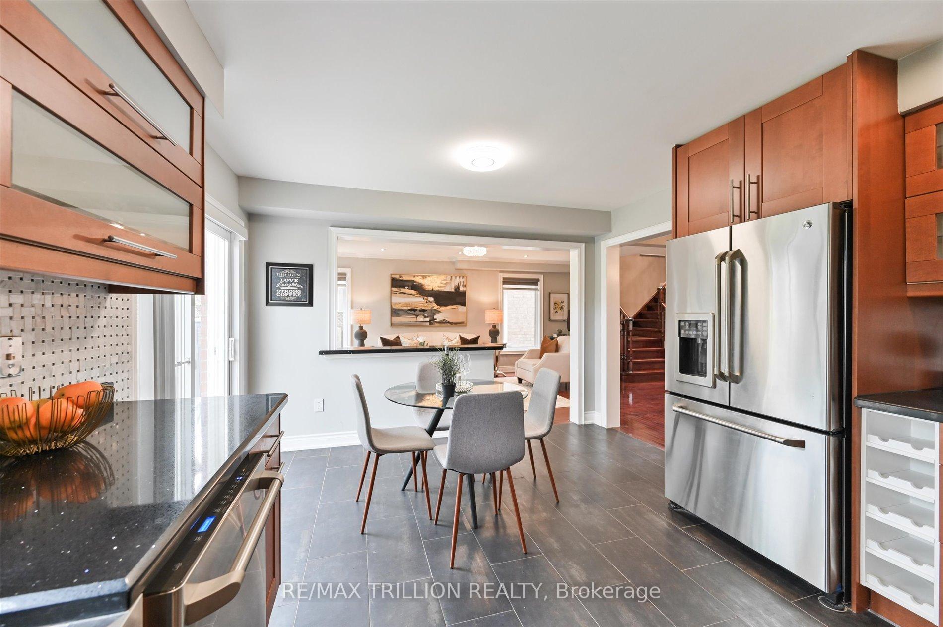 Photo 15 of 611 Staines Road, Scarborough, Rouge — HOMEH