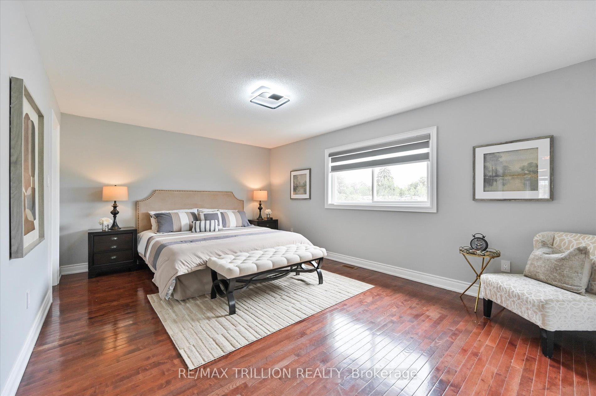 Photo 21 of 611 Staines Road, Scarborough, Rouge — HOMEH