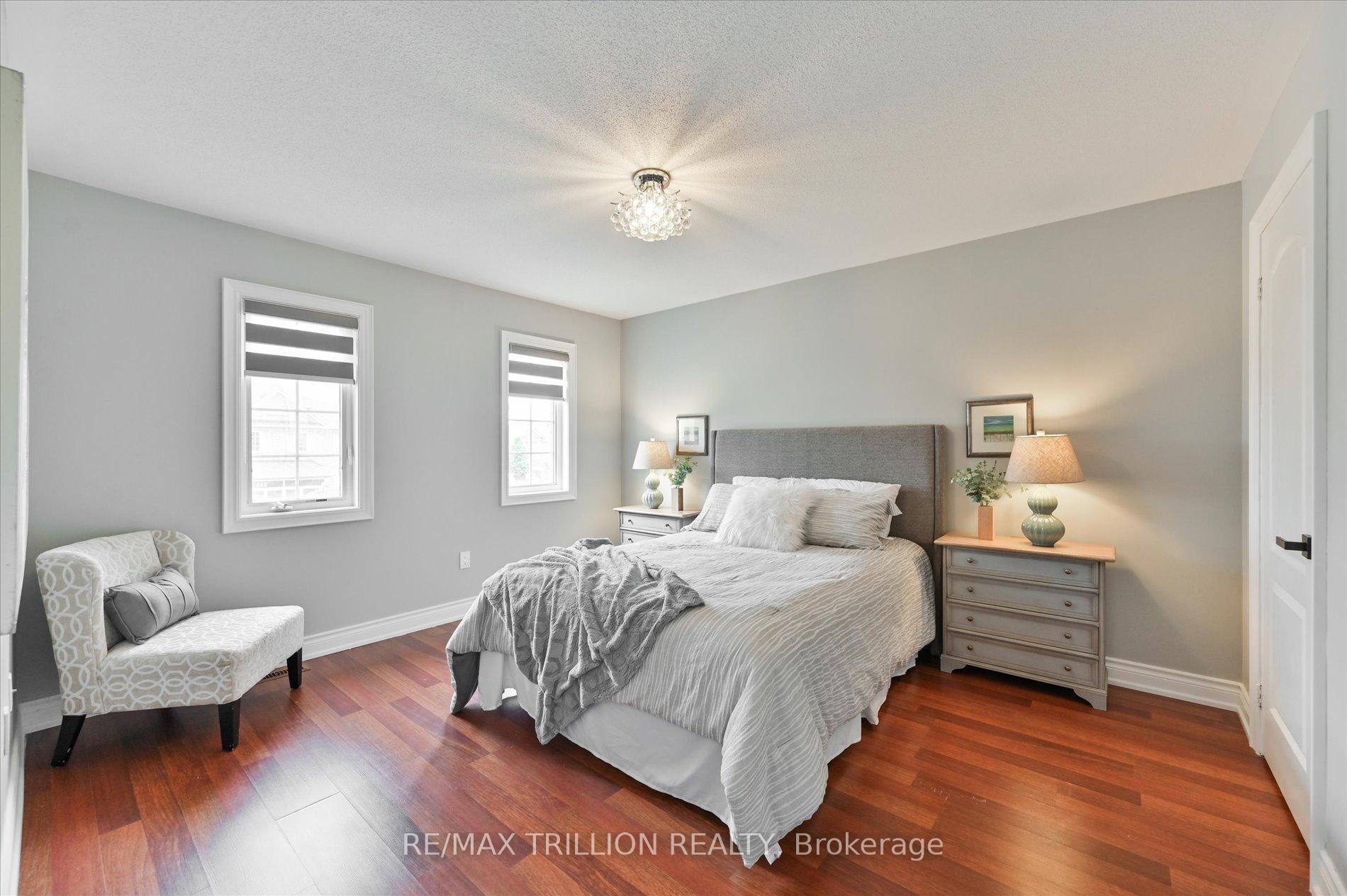 Photo 26 of 611 Staines Road, Scarborough, Rouge — HOMEH