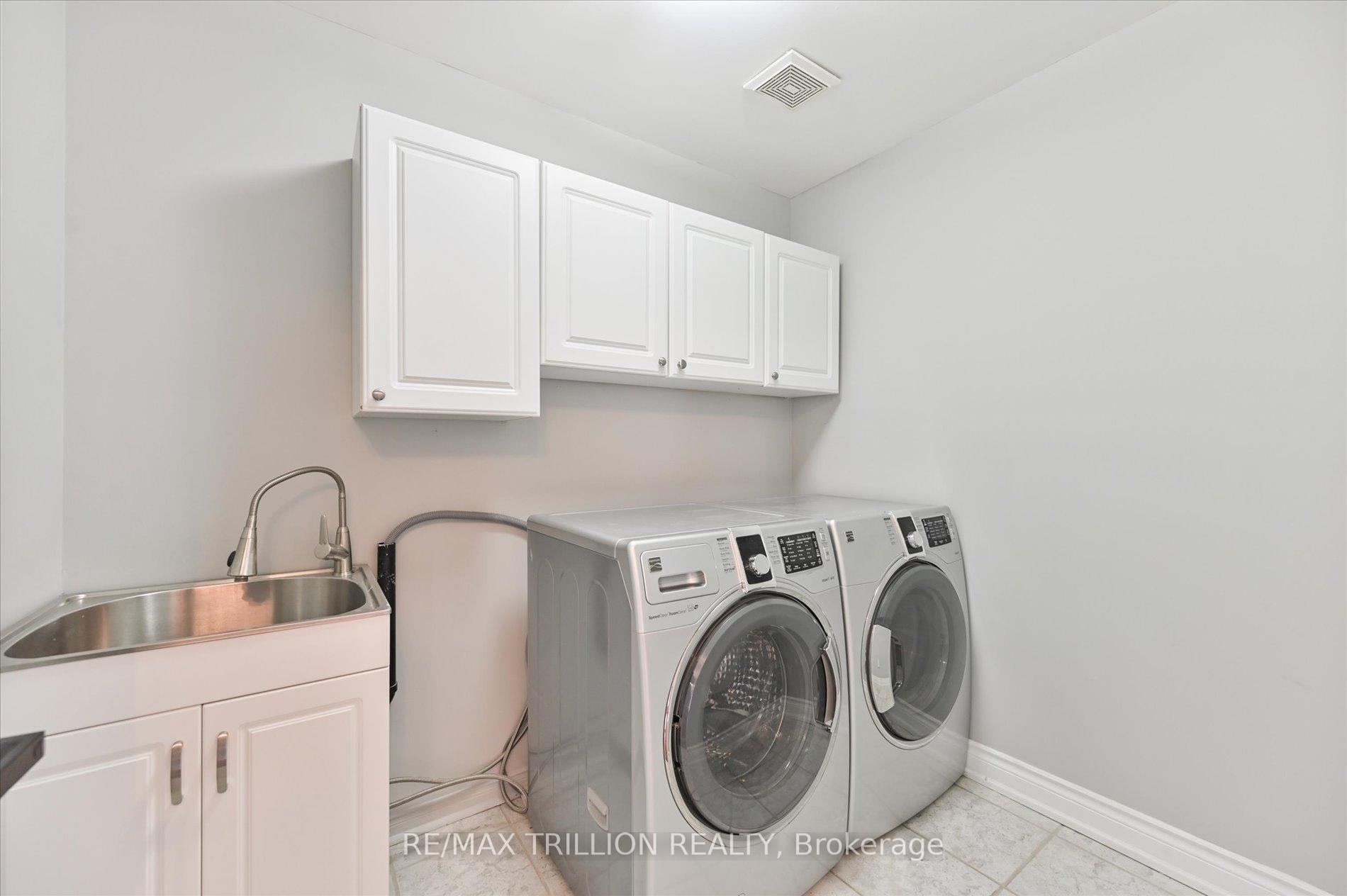 Photo 31 of 611 Staines Road, Scarborough, Rouge — HOMEH