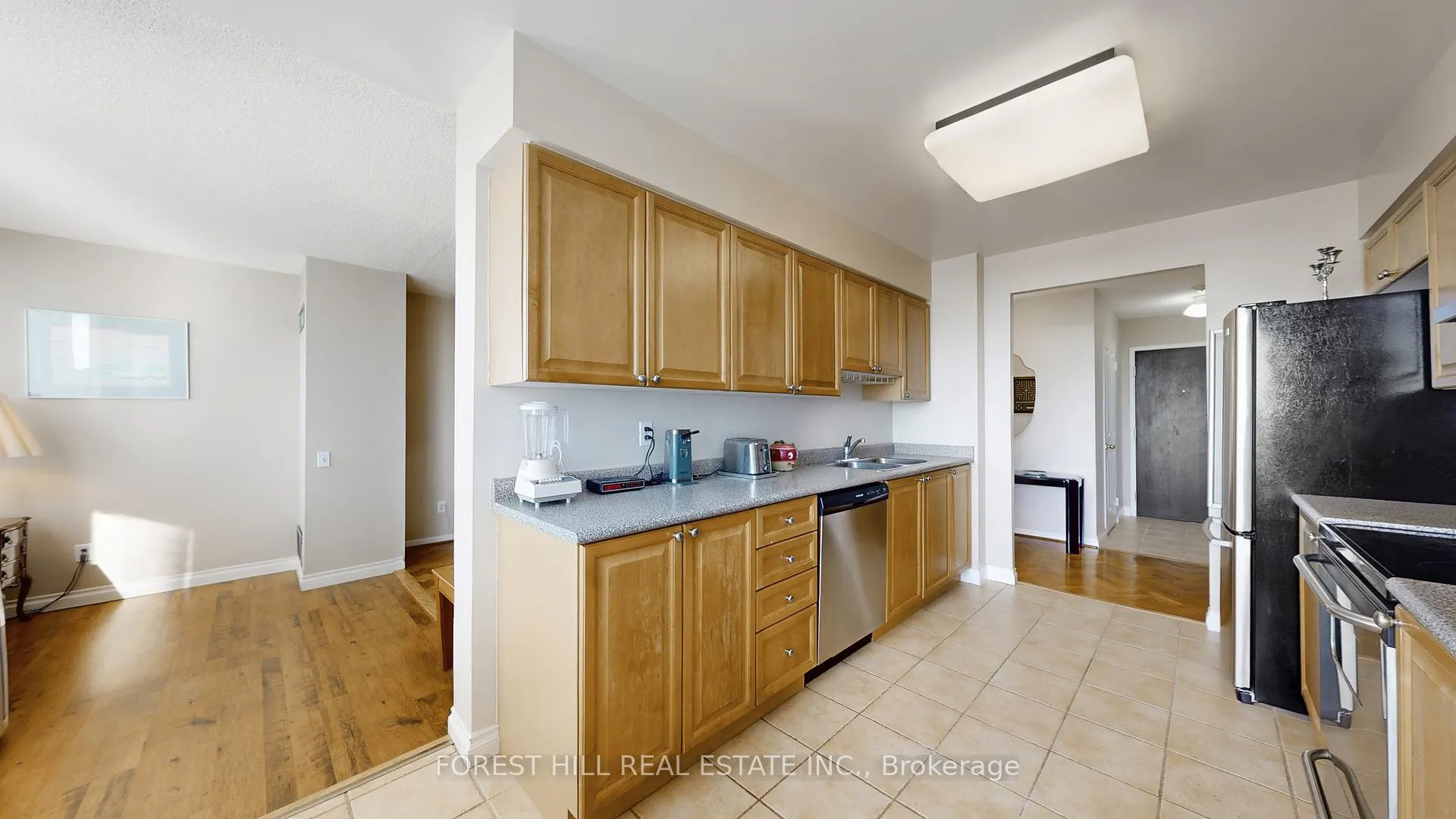 Photo 19 of Unit 1109, 110 Promenade Circle, Vaughan, Brownridge — HOMEH