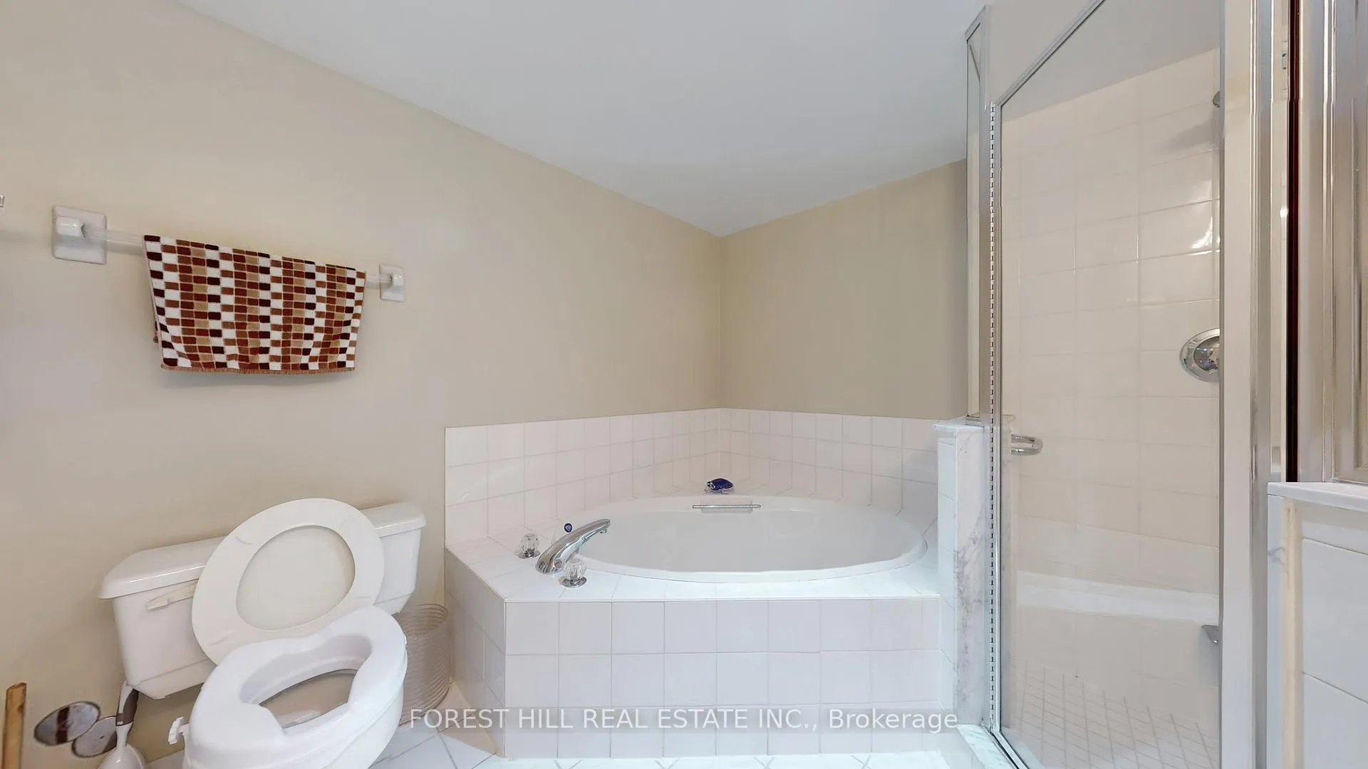 Photo 25 of Unit 1109, 110 Promenade Circle, Vaughan, Brownridge — HOMEH