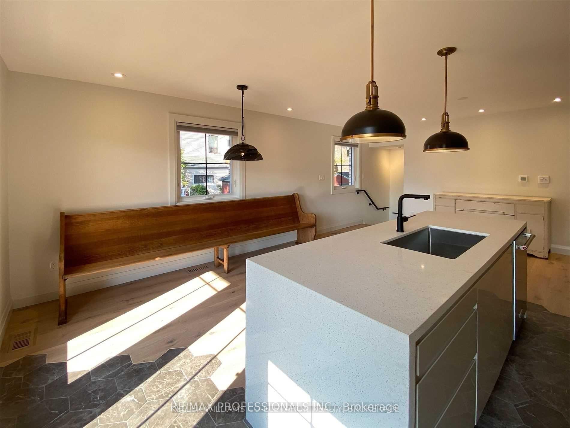 Photo 6 of Unit C, 41 Rolyat Street, Toronto, Trinity-Bellwoods — HOMEH