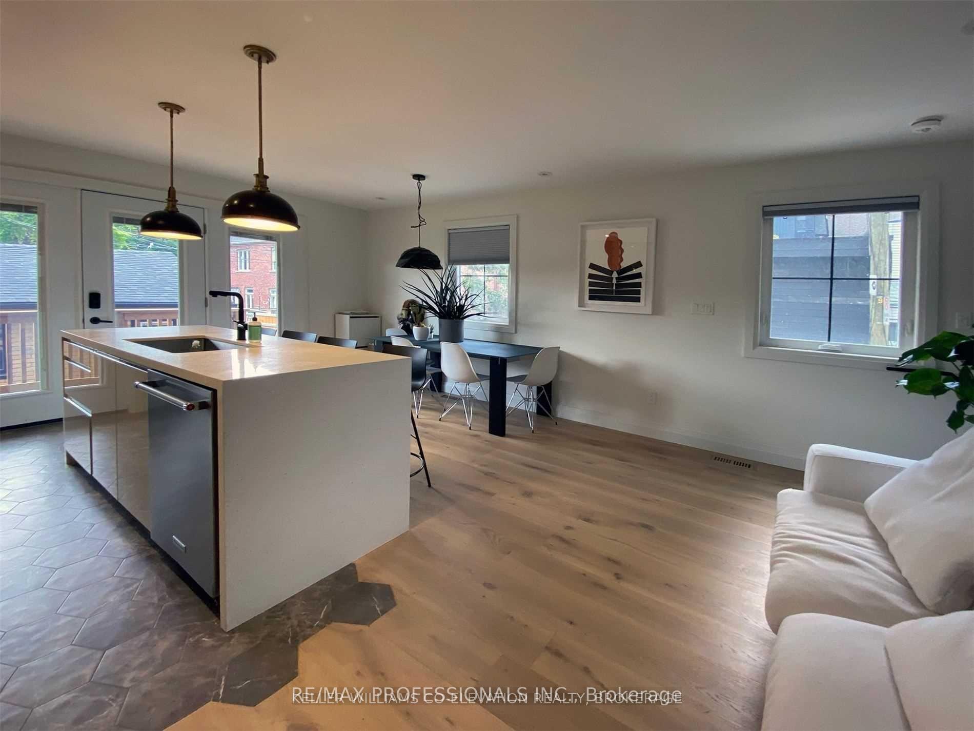 Photo 11 of Unit C, 41 Rolyat Street, Toronto, Trinity-Bellwoods — HOMEH