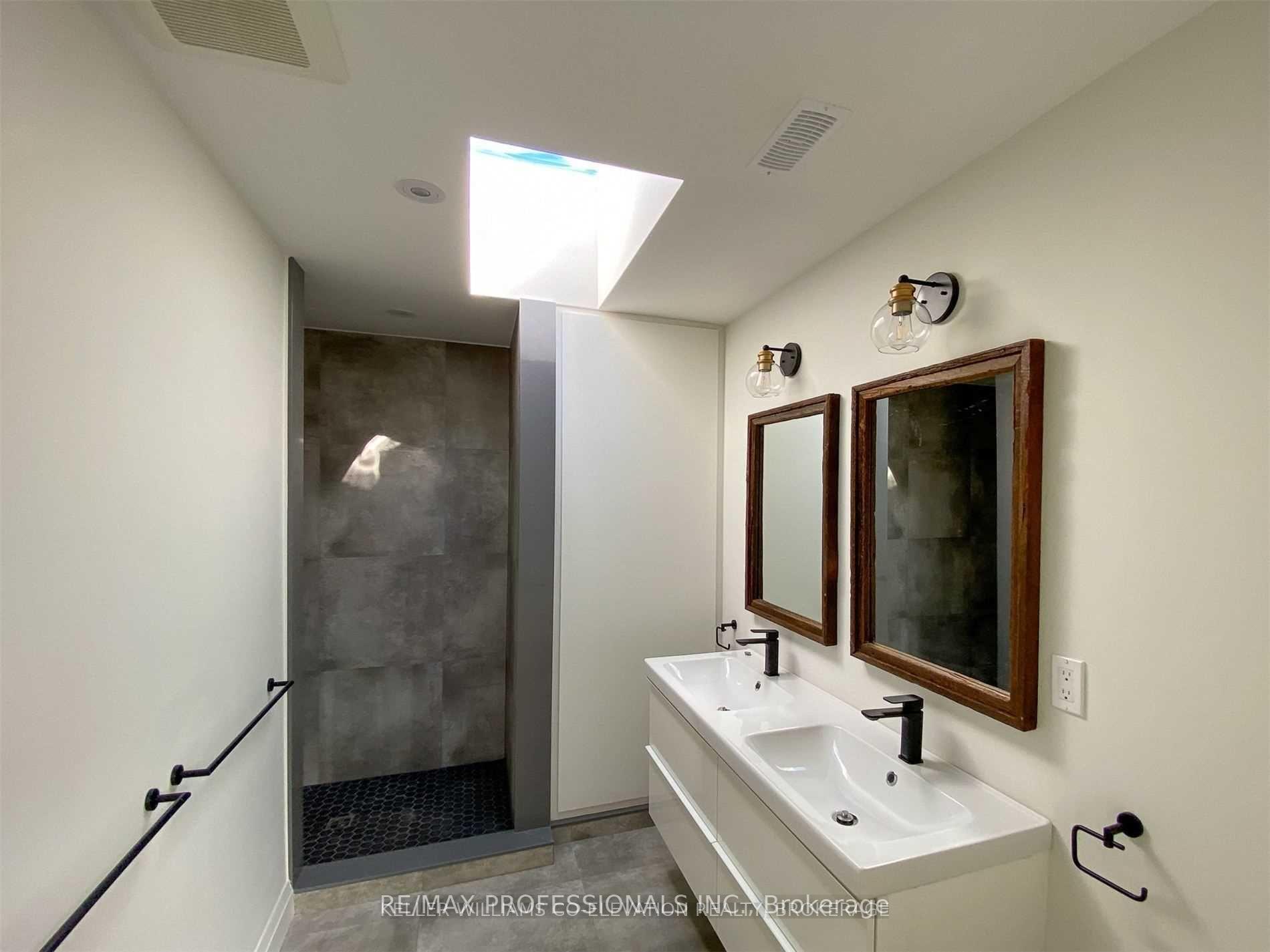 Photo 28 of Unit C, 41 Rolyat Street, Toronto, Trinity-Bellwoods — HOMEH
