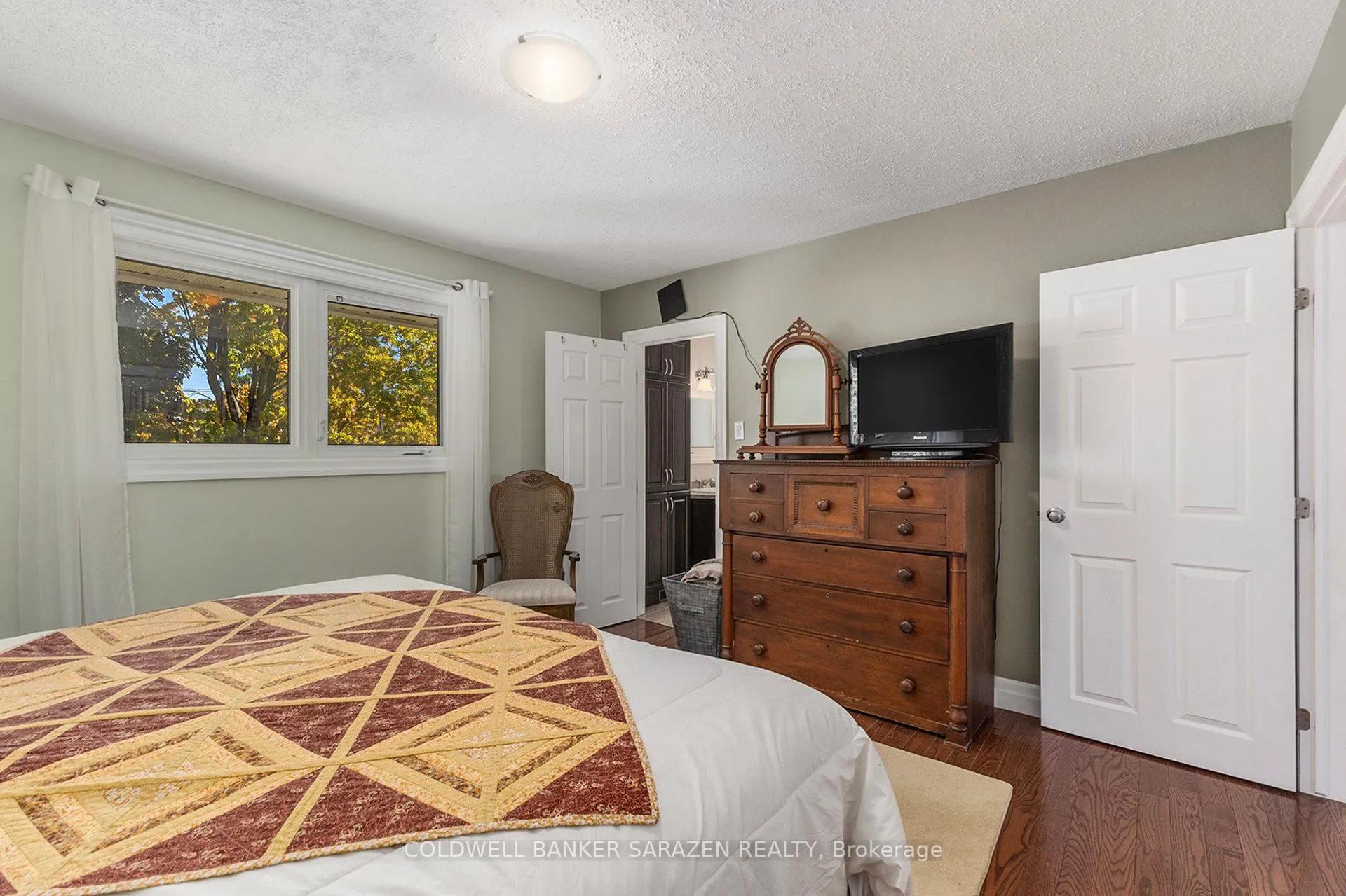 Photo 16 of 32 Wabalac Drive, McNab/Braeside, Mcnab/Braeside Twps — HOMEH